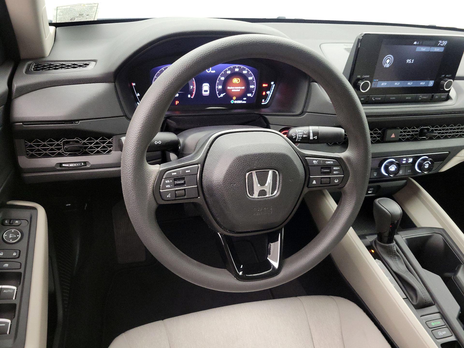 Thumbnail: 2023 Honda Accord - 10