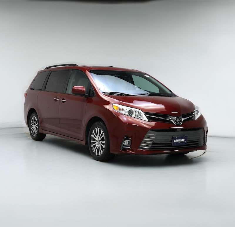 2020 Toyota Sienna XLE