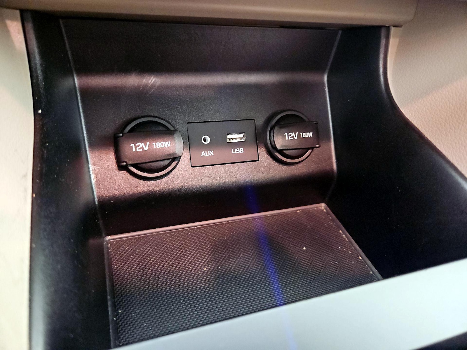 2019 Hyundai Elantra Value Edition - Photo 19