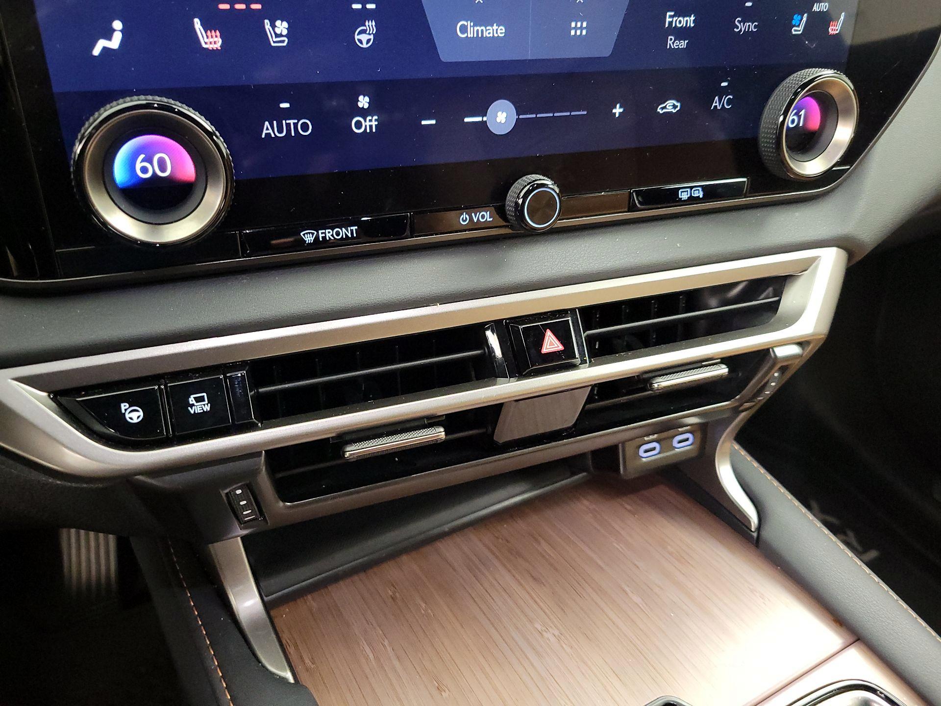 Thumbnail: 2024 Lexus RX - 17
