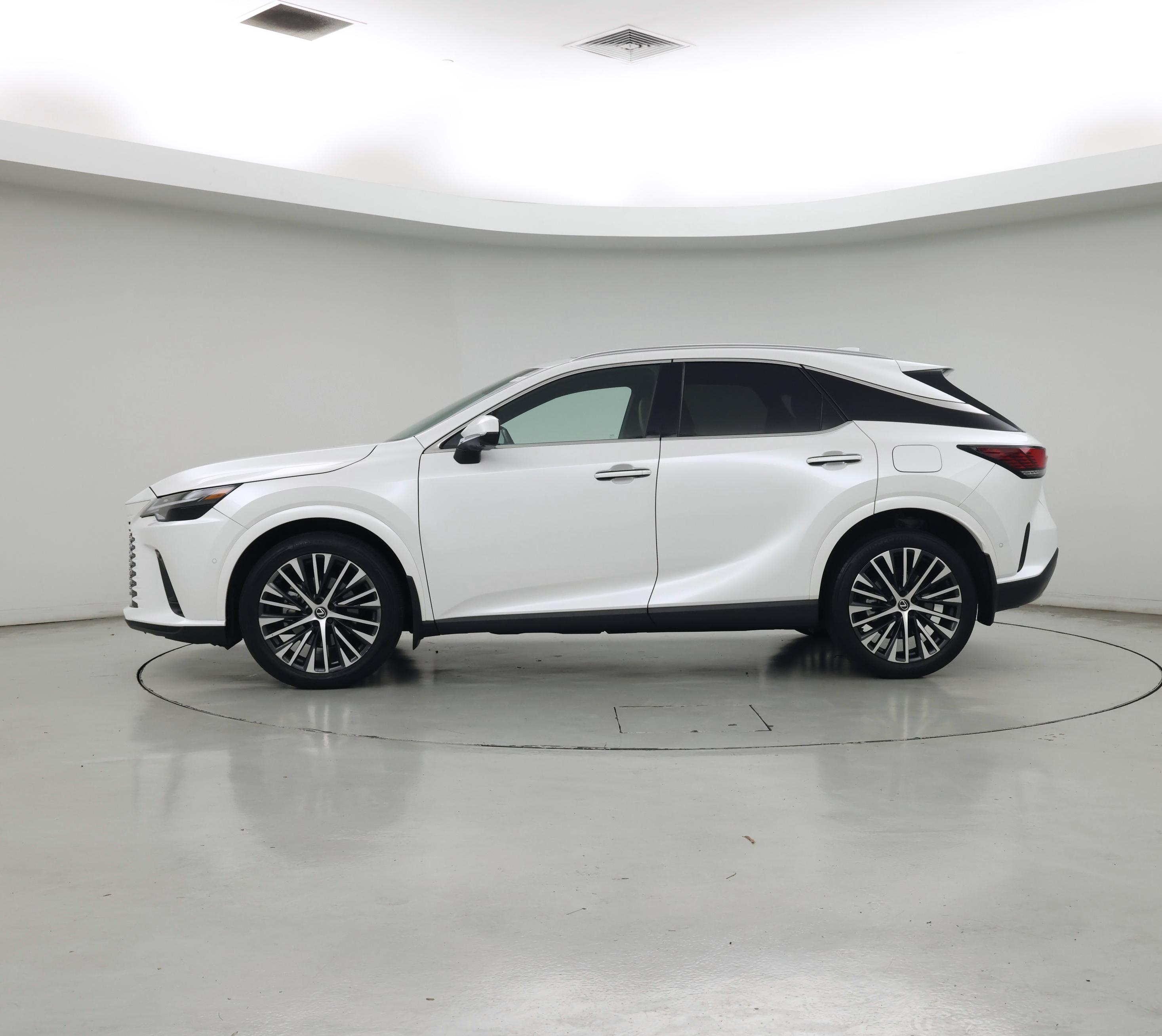 Thumbnail: 2024 Lexus RX - 3
