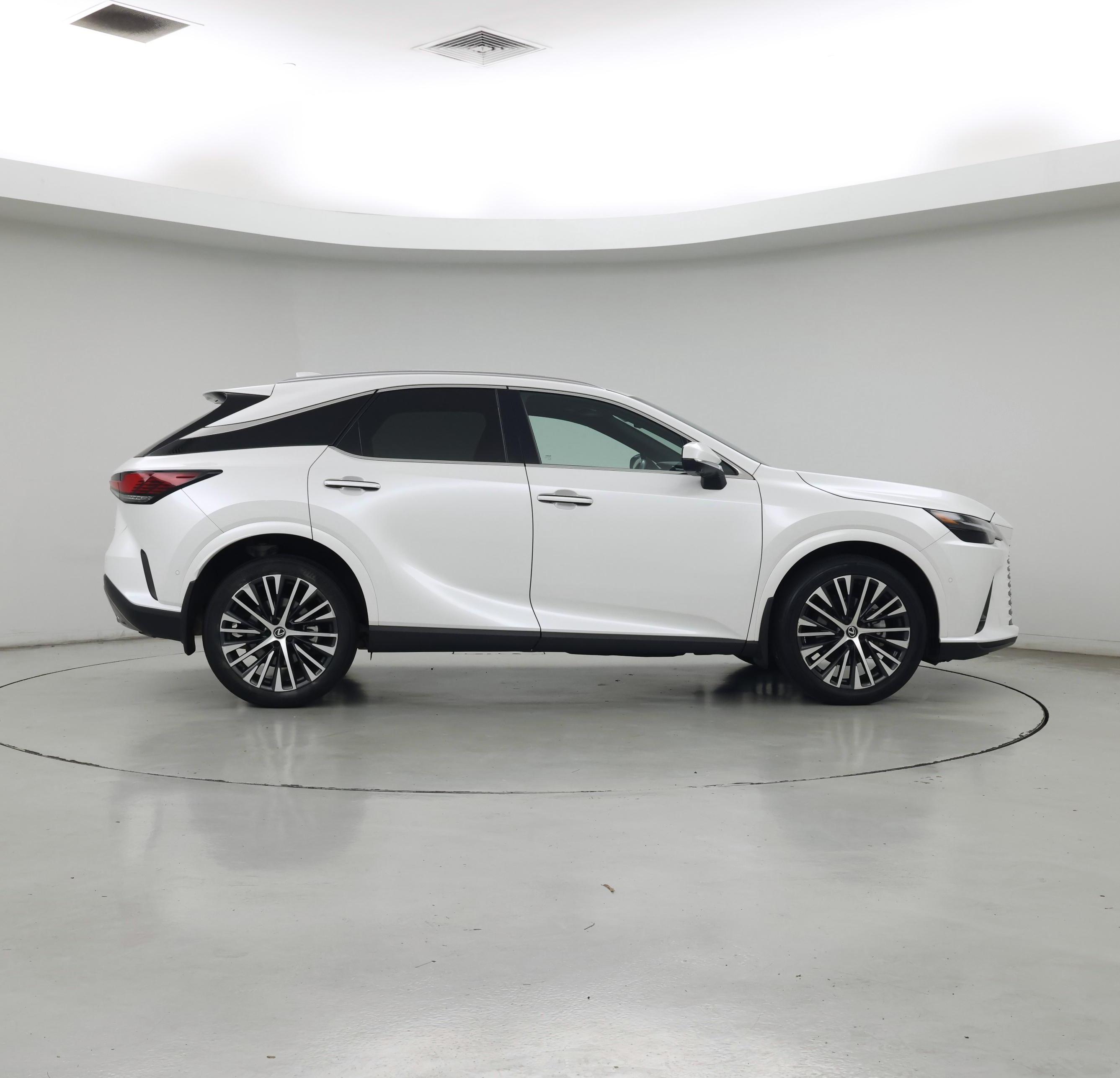 Thumbnail: 2024 Lexus RX - 7
