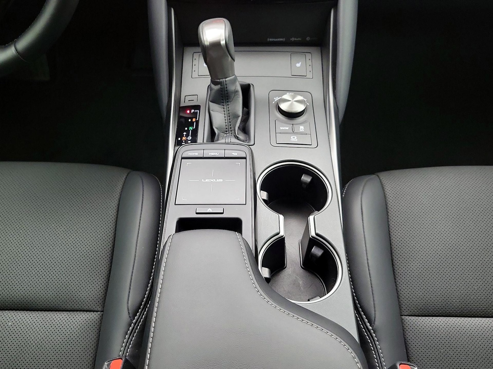 2025 Lexus IS 300 F SPORT DESIGN - Photo 18