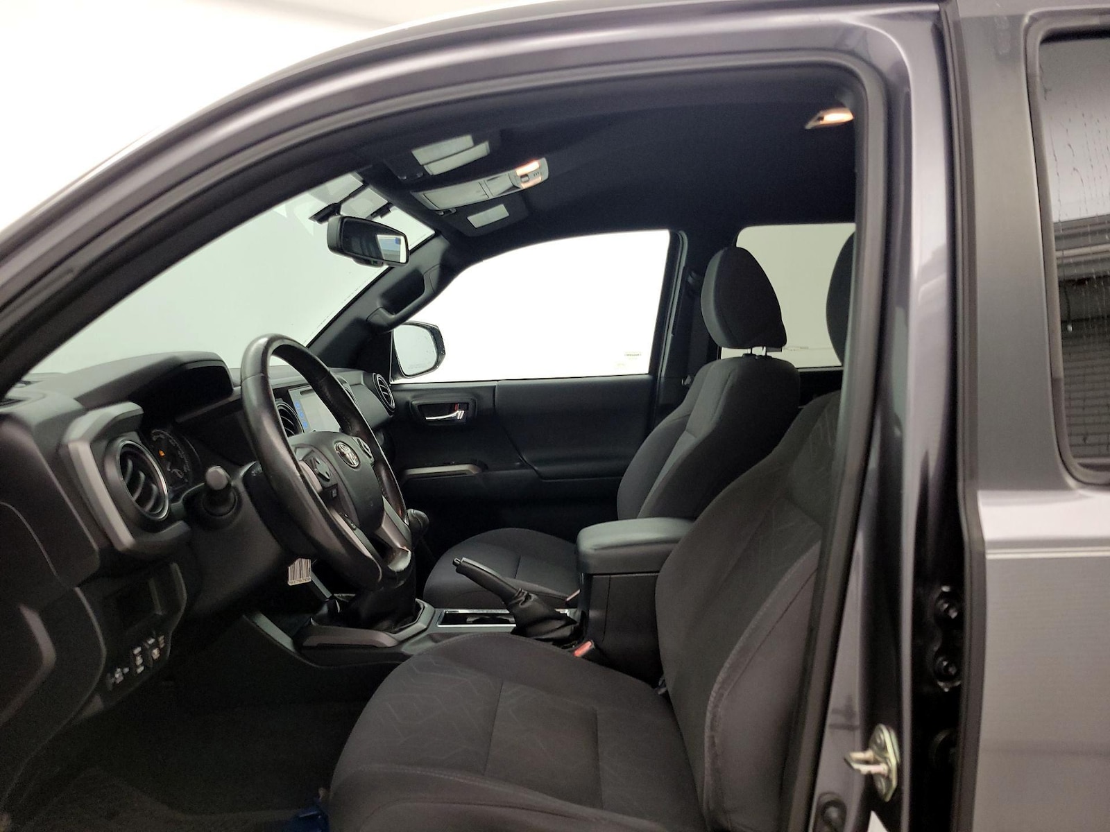 2017 Toyota Tacoma TRD Sport - Photo 12