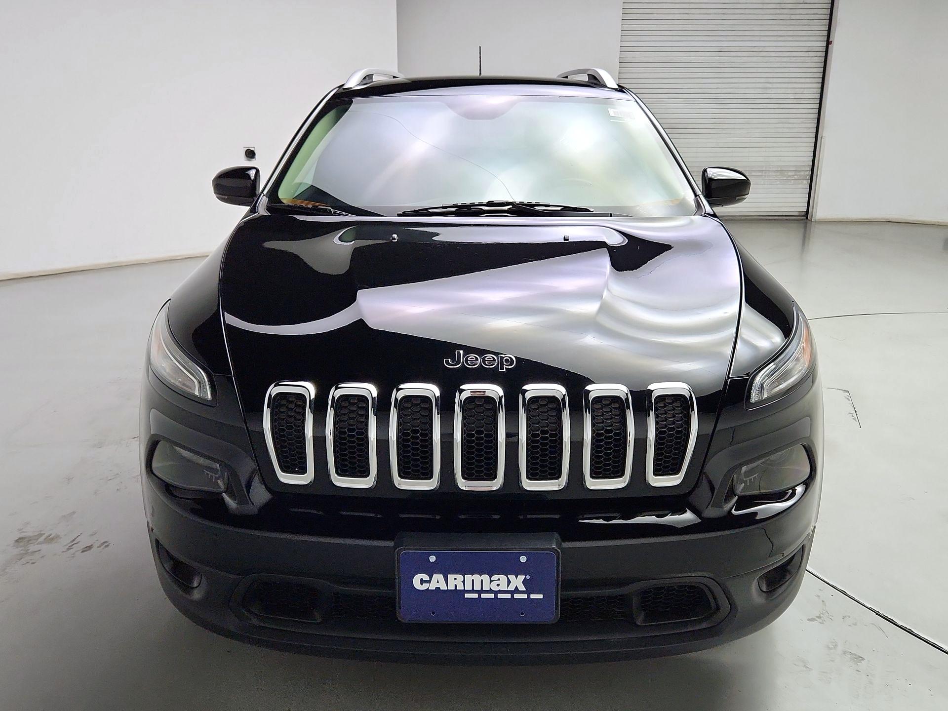 Thumbnail: 2017 Jeep Cherokee - 2