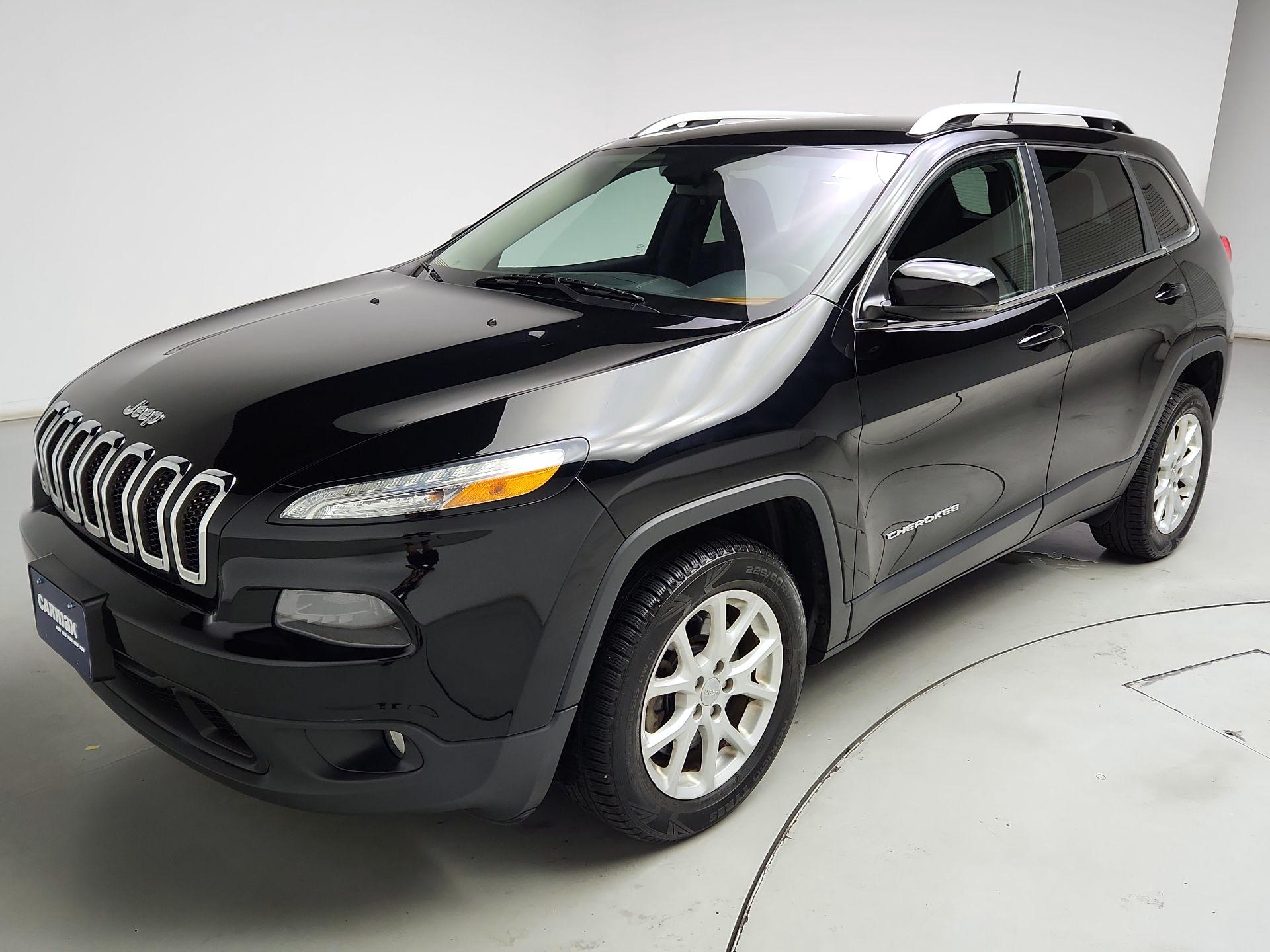 Thumbnail: 2017 Jeep Cherokee - 3