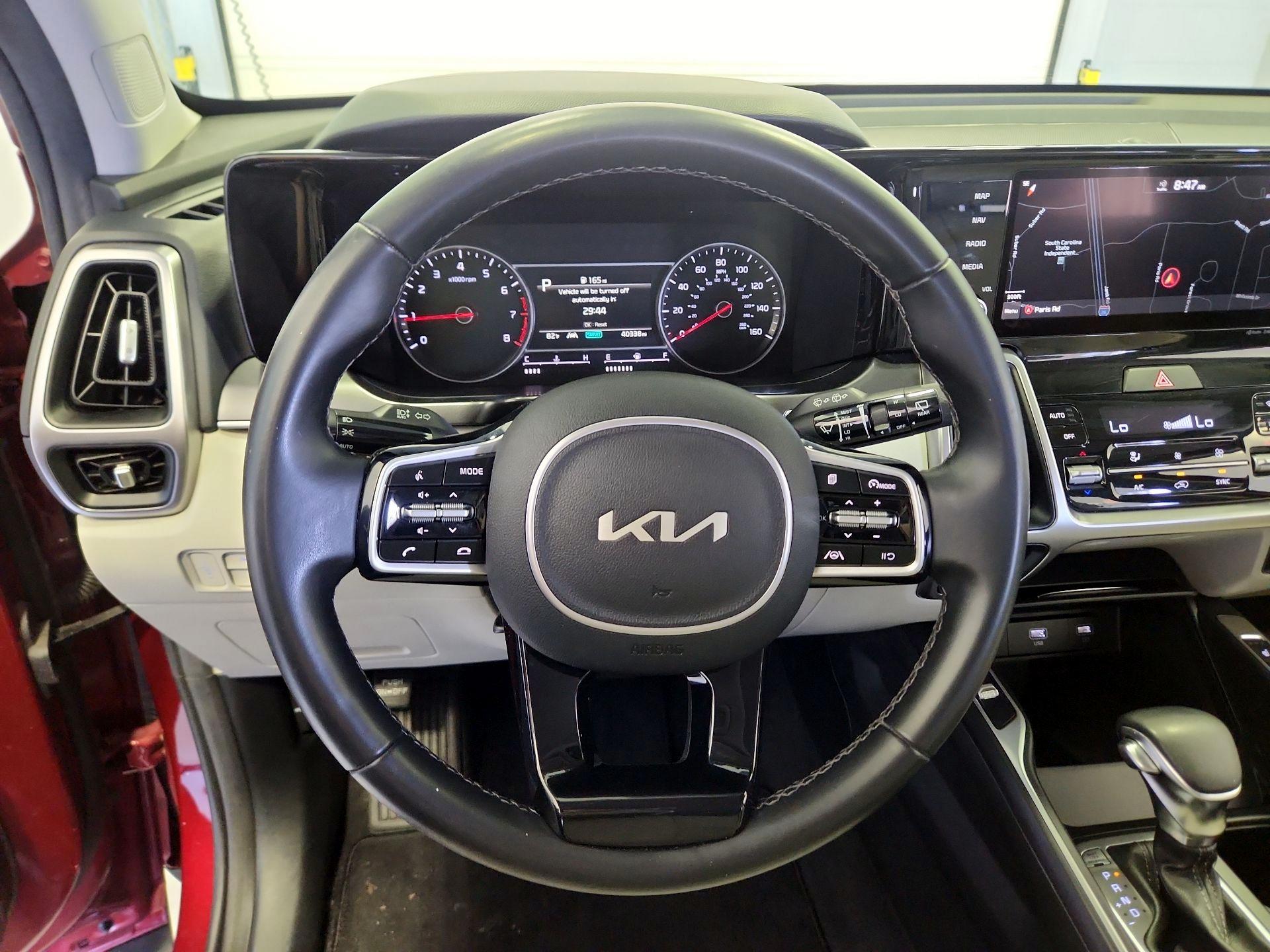 Thumbnail: 2022 Kia Sorento - 10