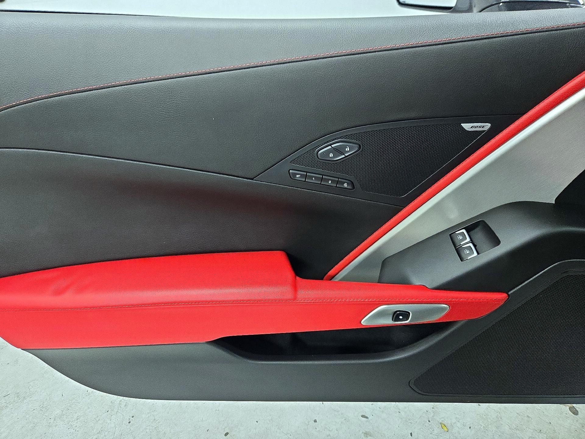 Thumbnail: 2015 Chevrolet Corvette - 12