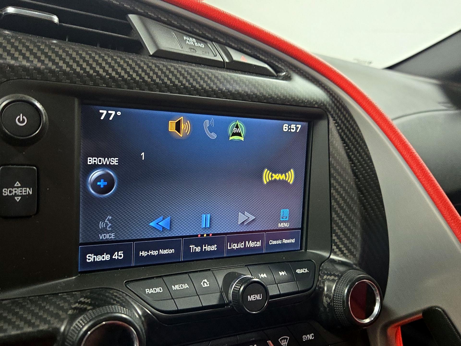 Thumbnail: 2015 Chevrolet Corvette - 15