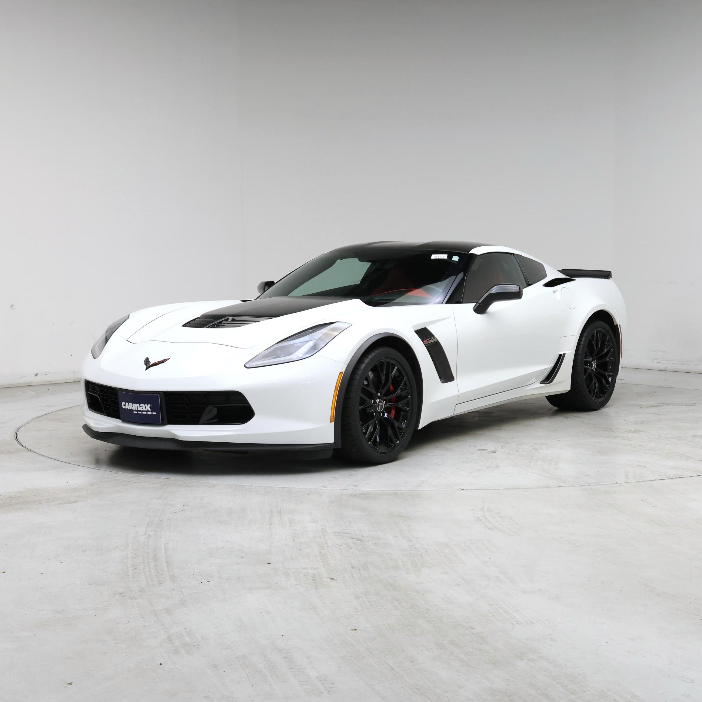Thumbnail: 2015 Chevrolet Corvette - 4