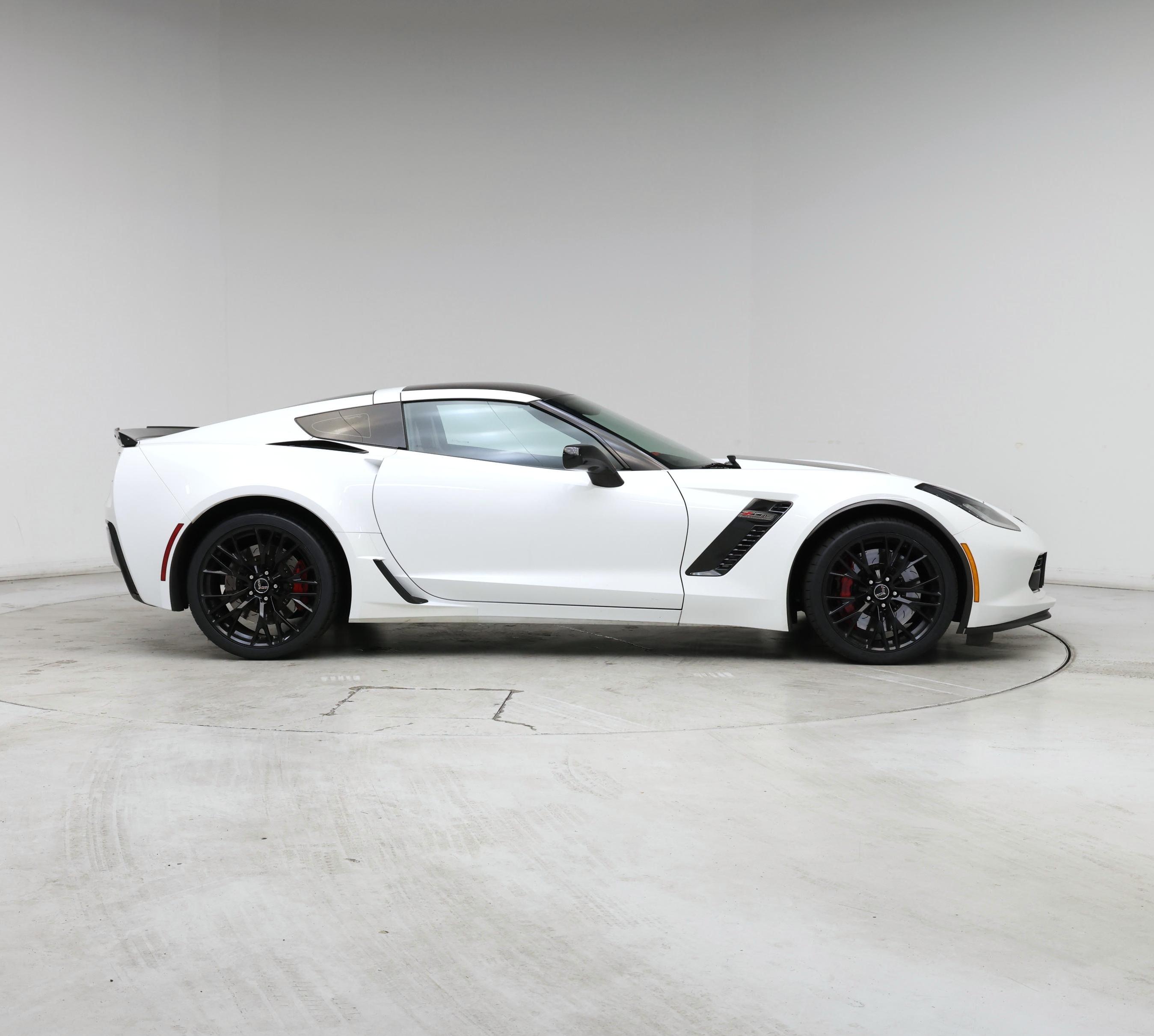 Thumbnail: 2015 Chevrolet Corvette - 7