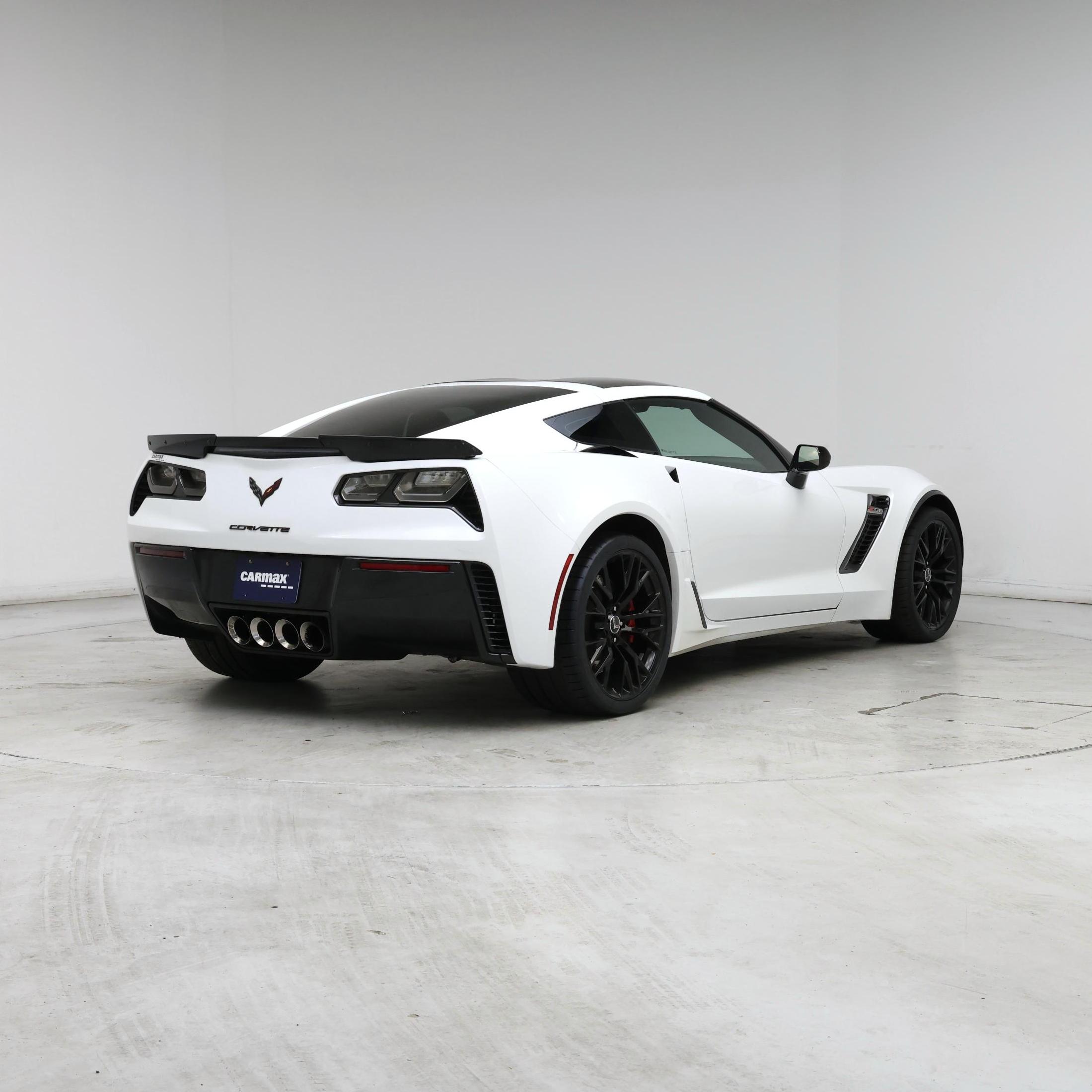 Thumbnail: 2015 Chevrolet Corvette - 8
