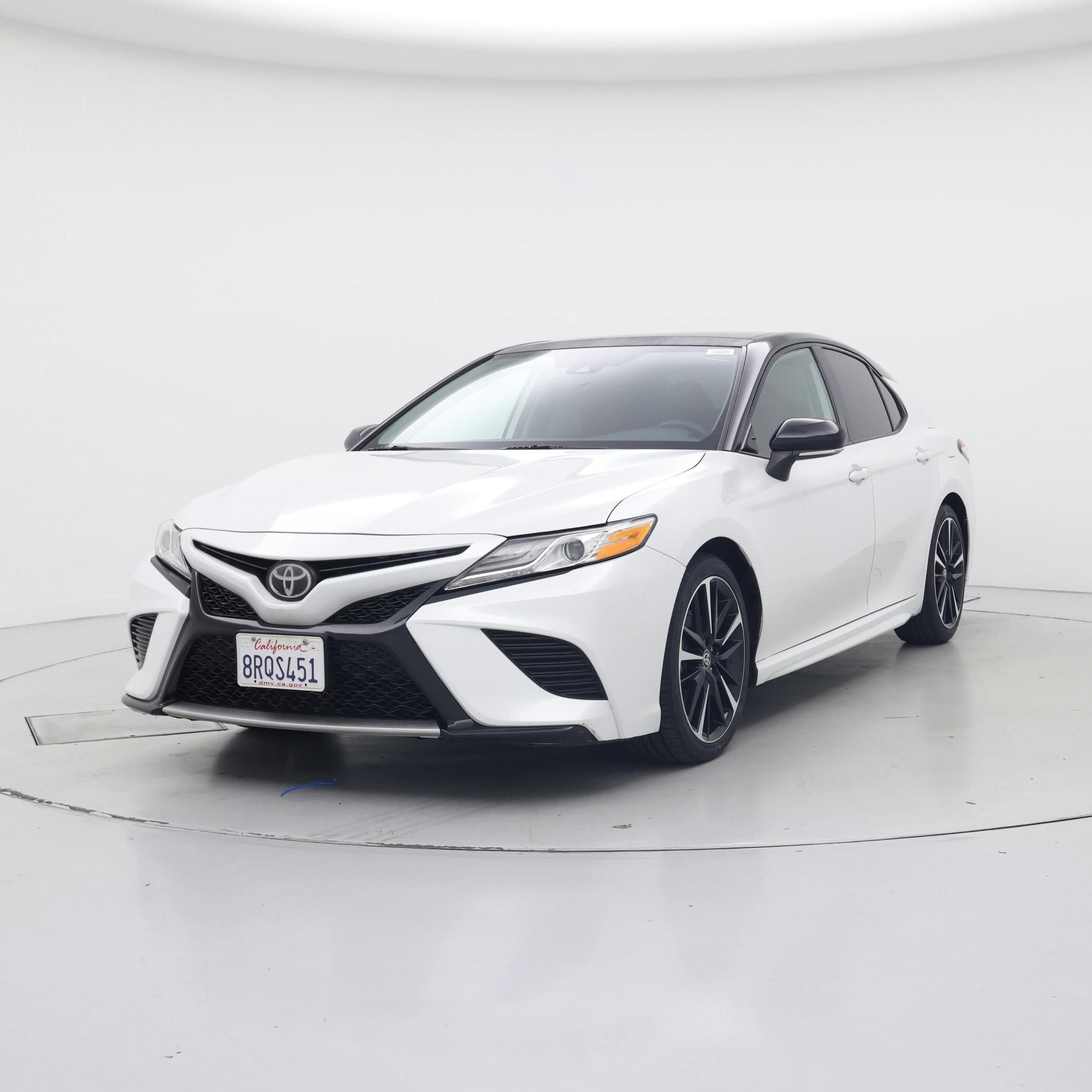 Thumbnail: 2020 Toyota Camry - 4