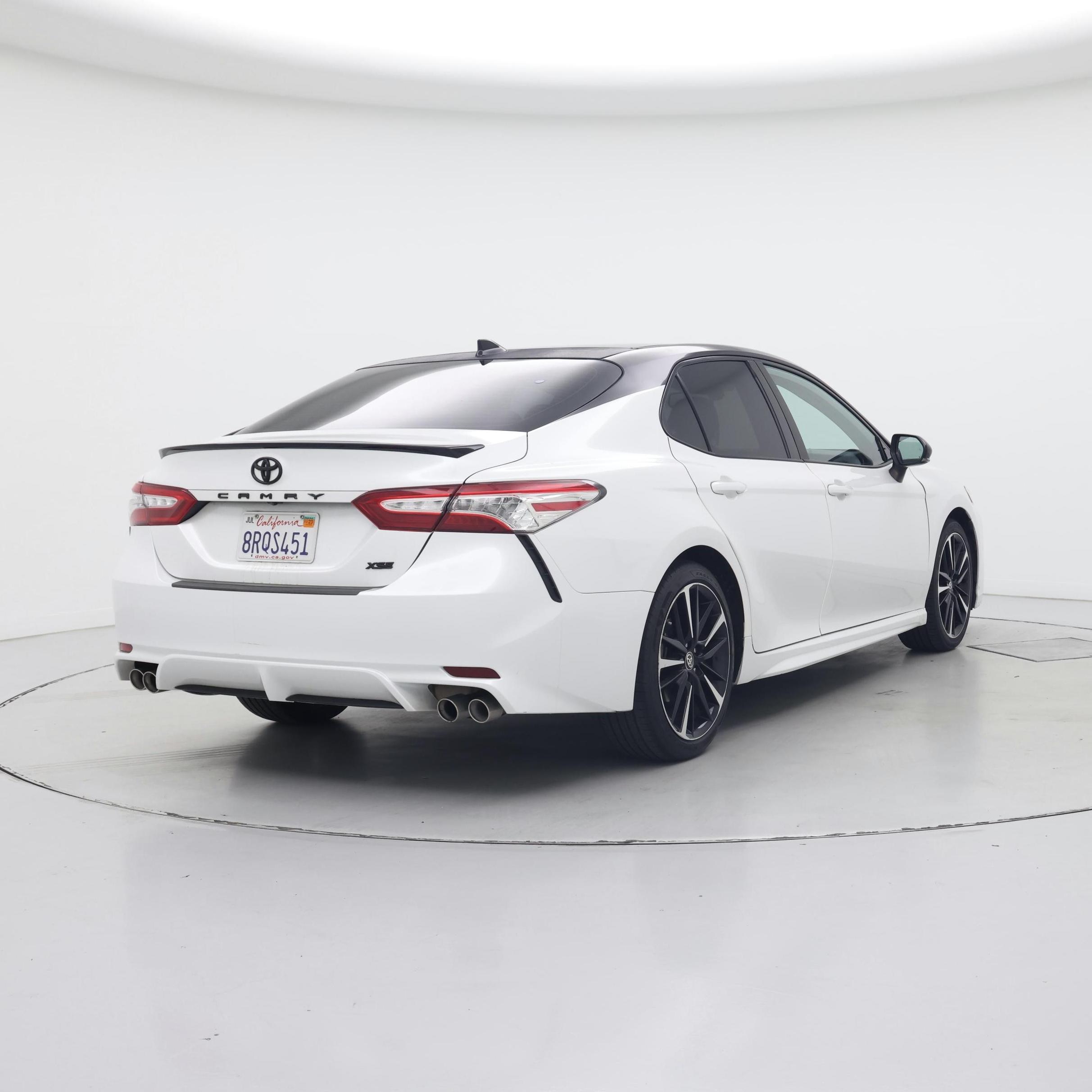 Thumbnail: 2020 Toyota Camry - 8