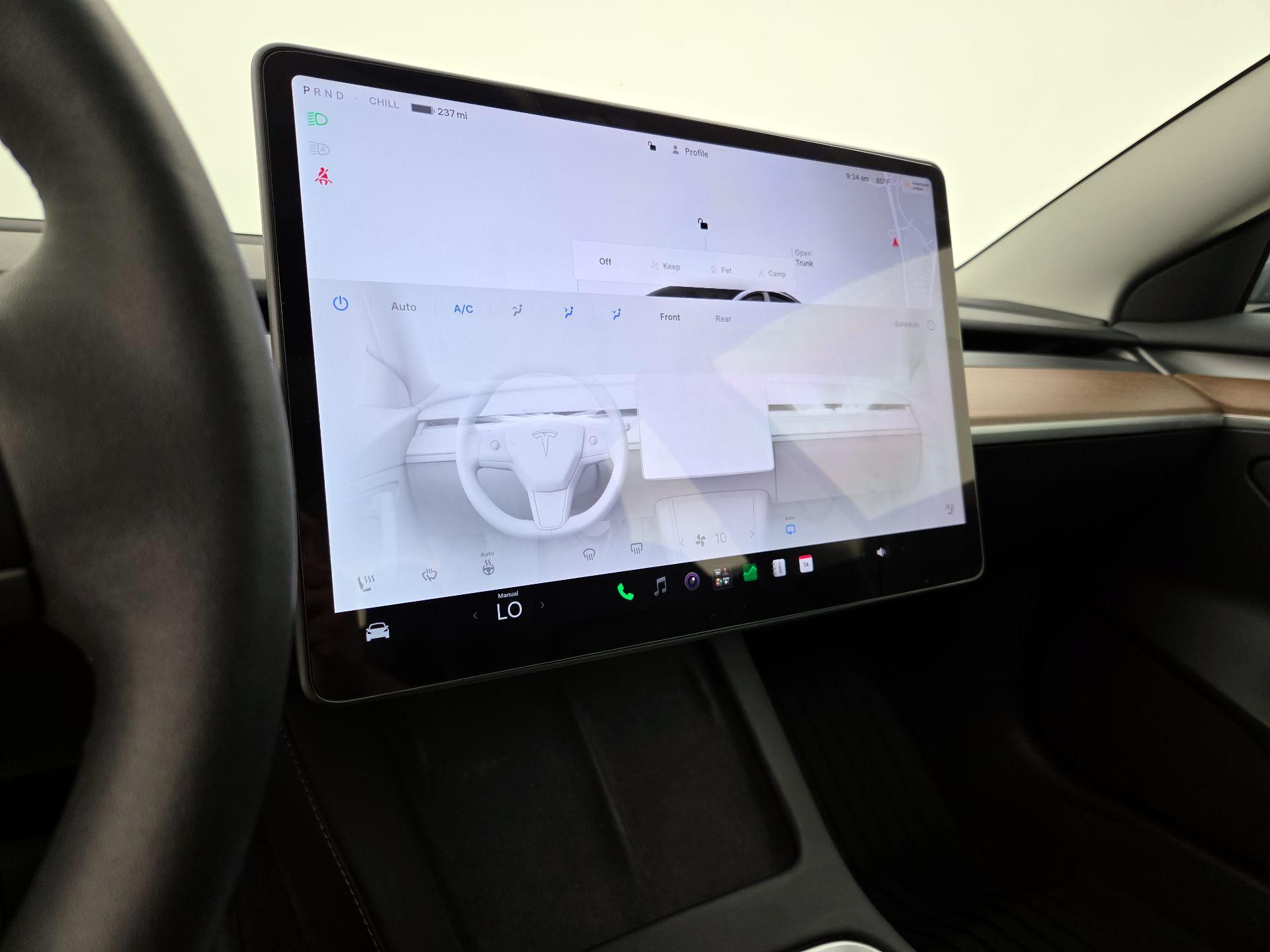 Thumbnail: 2023 Tesla Model 3 - 16