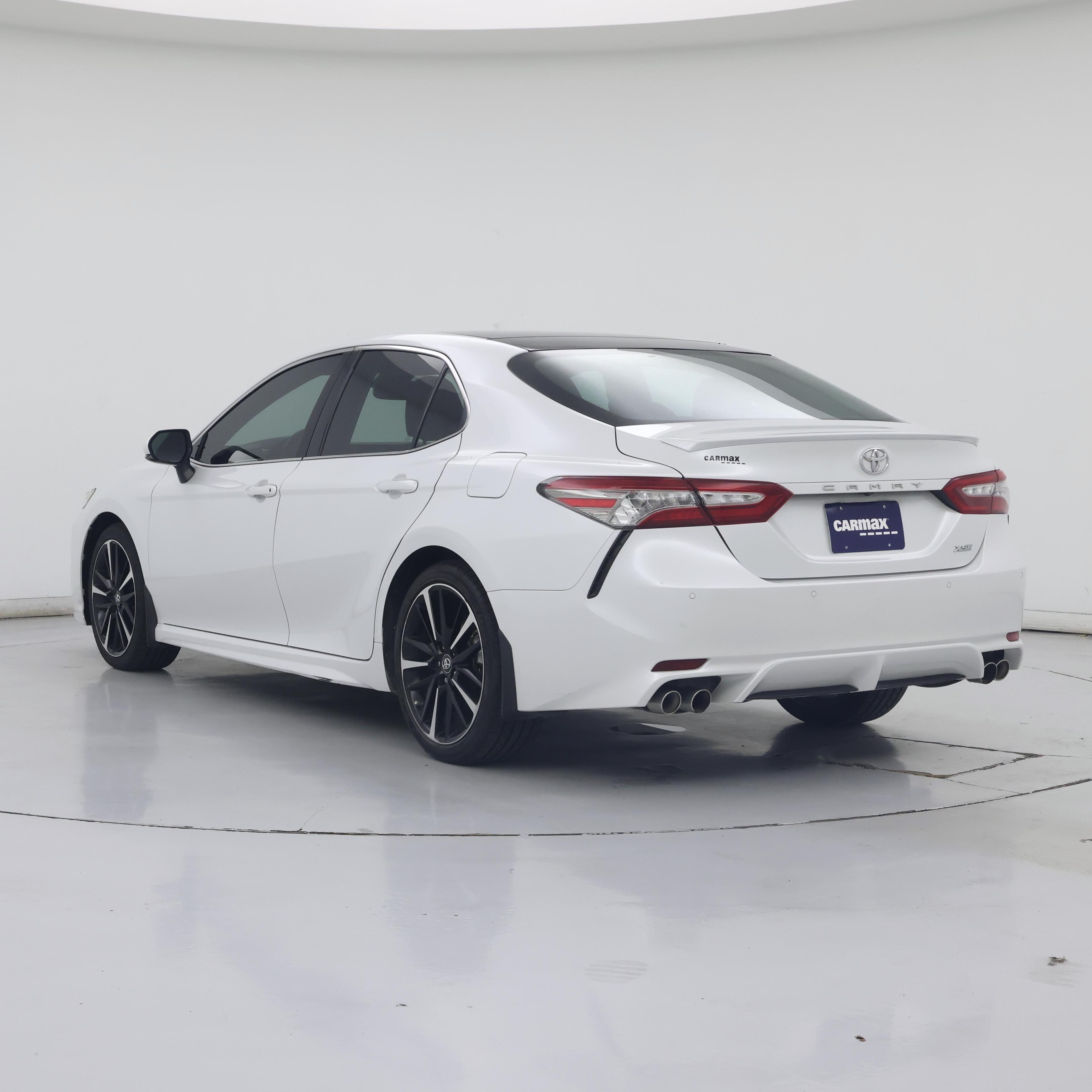 Thumbnail: 2018 Toyota Camry - 2