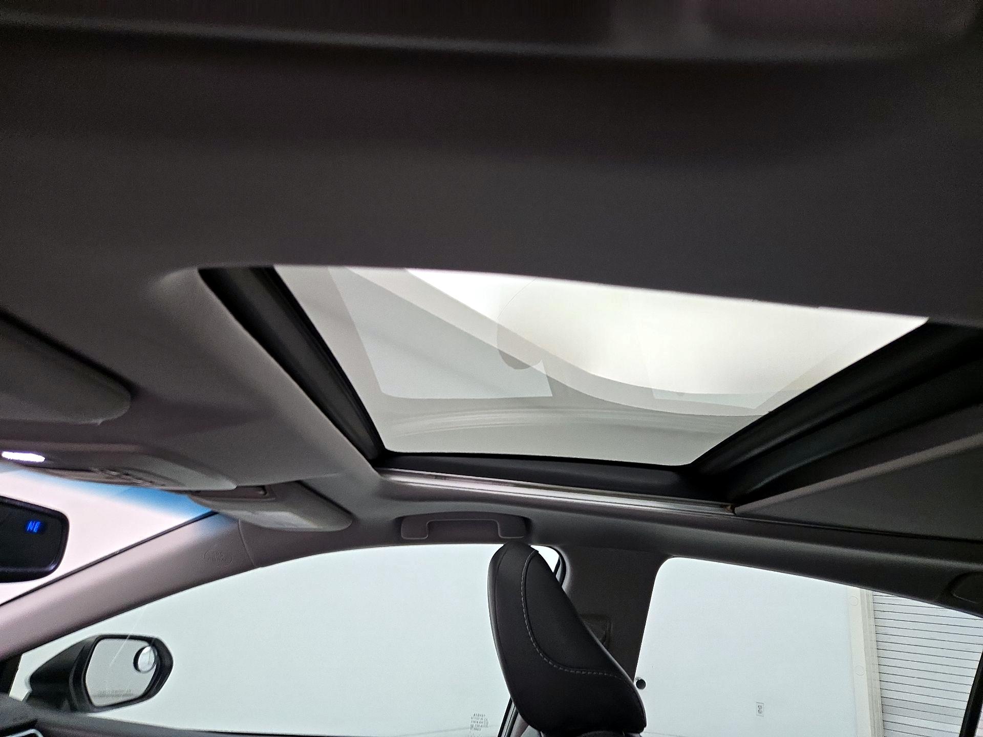 Thumbnail: 2018 Toyota Camry - 19