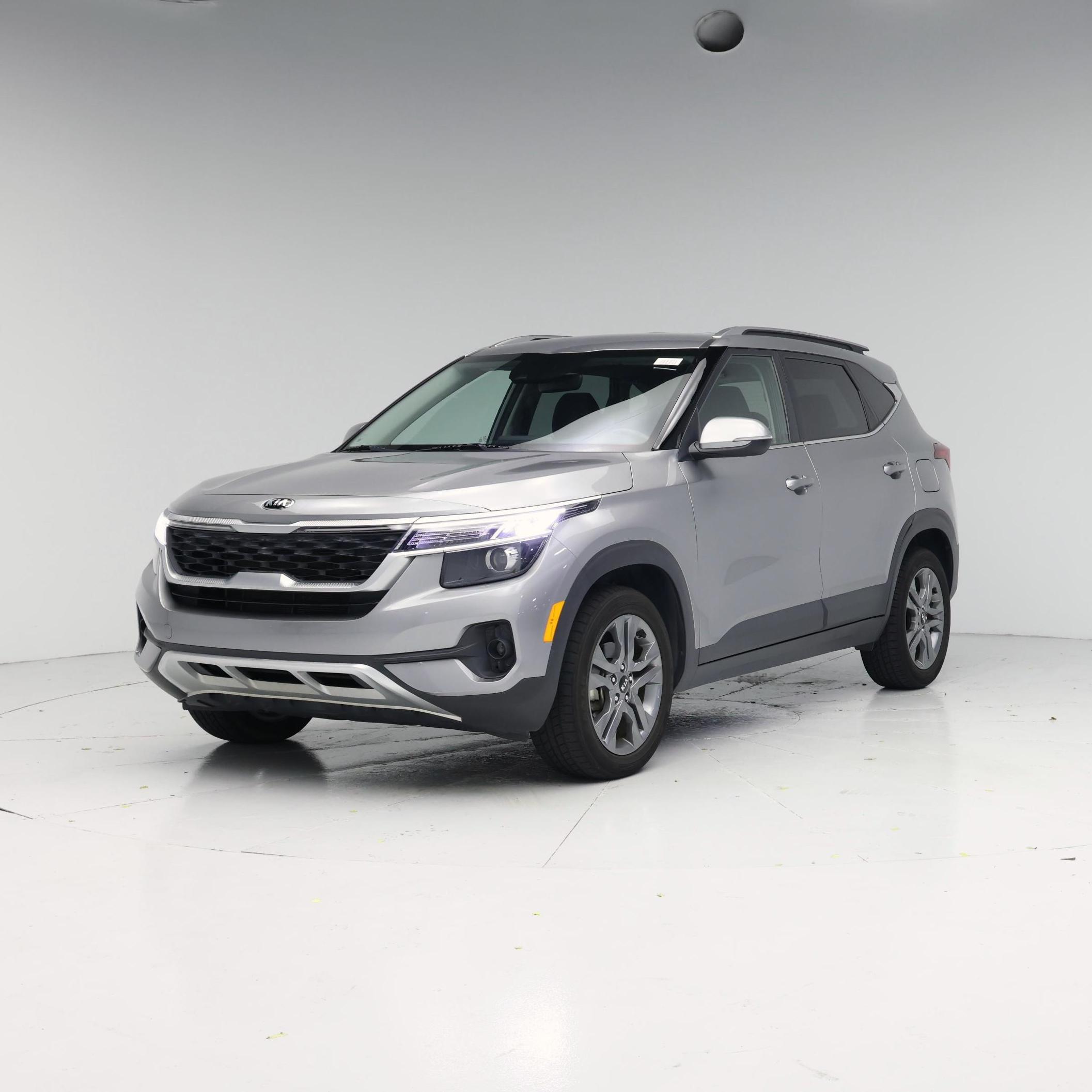 Thumbnail: 2021 Kia Seltos - 4