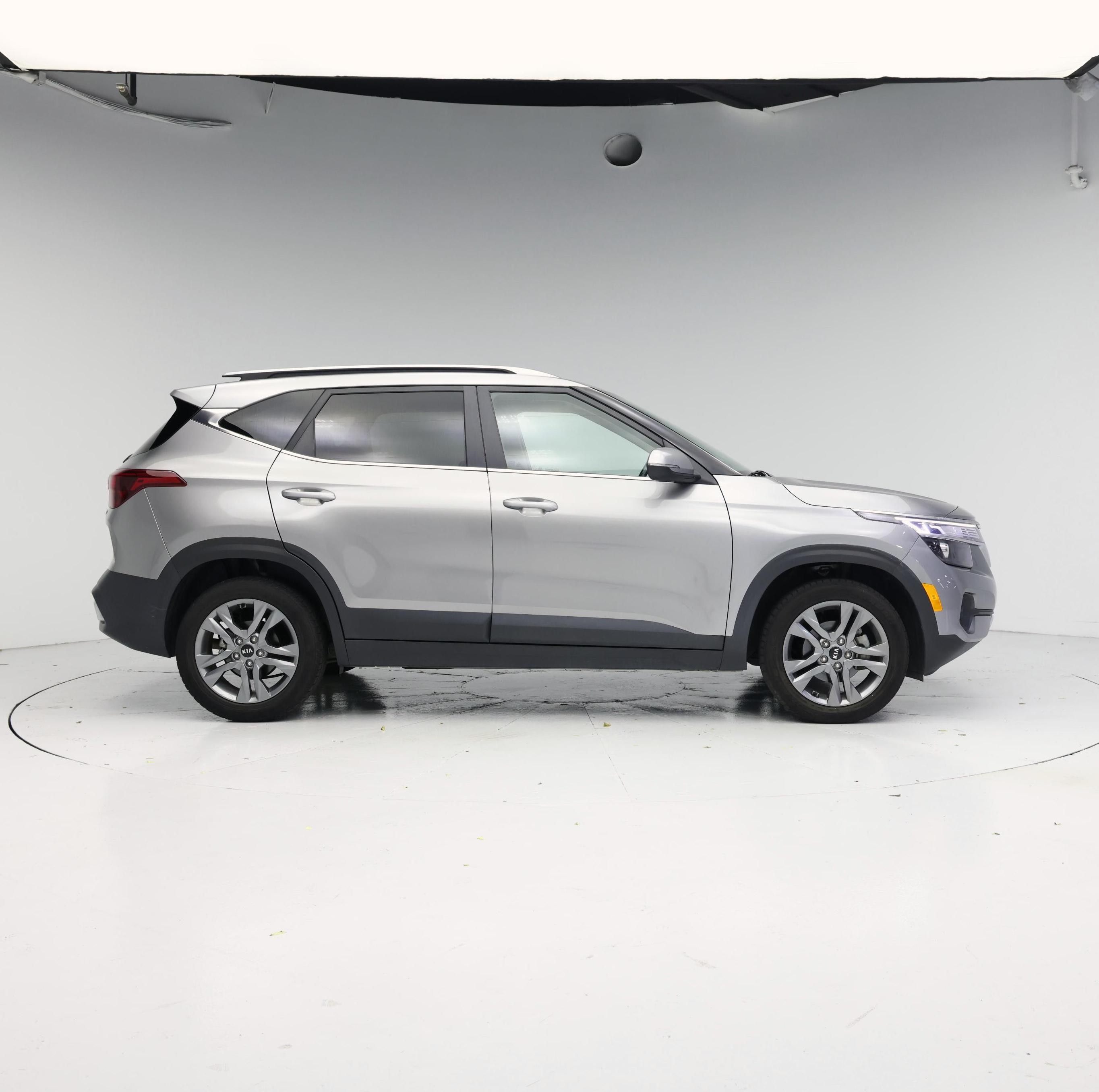Thumbnail: 2021 Kia Seltos - 7
