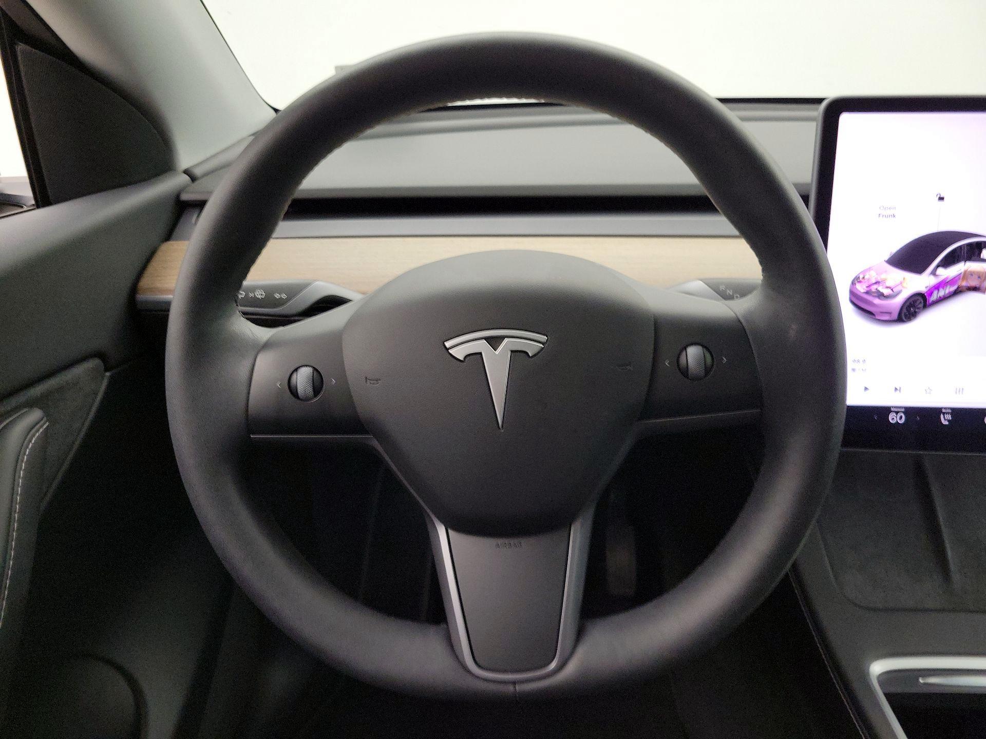 Thumbnail: 2022 Tesla Model Y - 10
