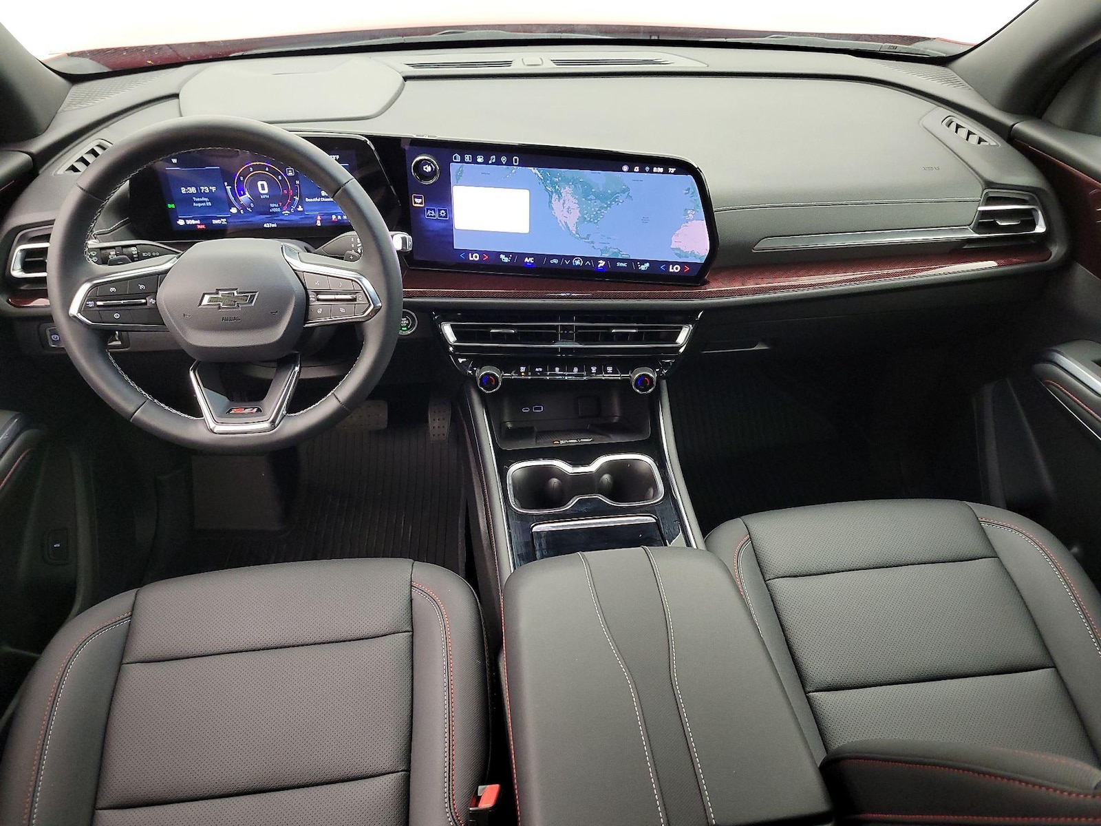 2026 Chevrolet Traverse Z71 - Photo 10