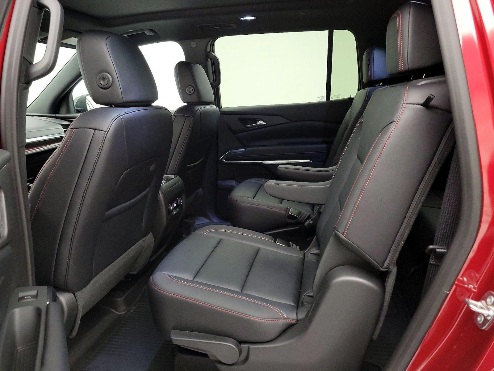 2026 Chevrolet Traverse Z71 - Photo 22
