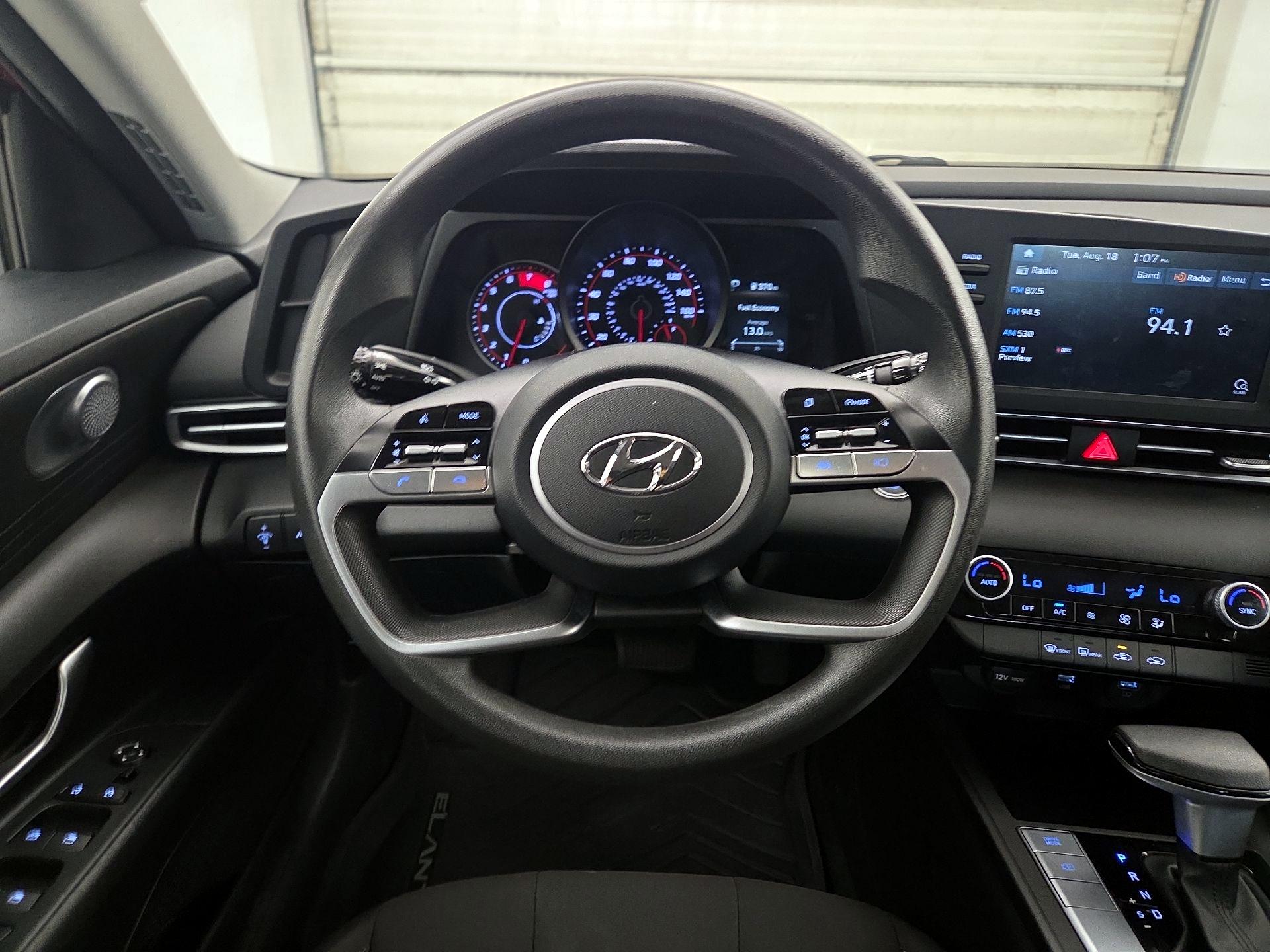 Thumbnail: 2023 Hyundai Elantra - 10