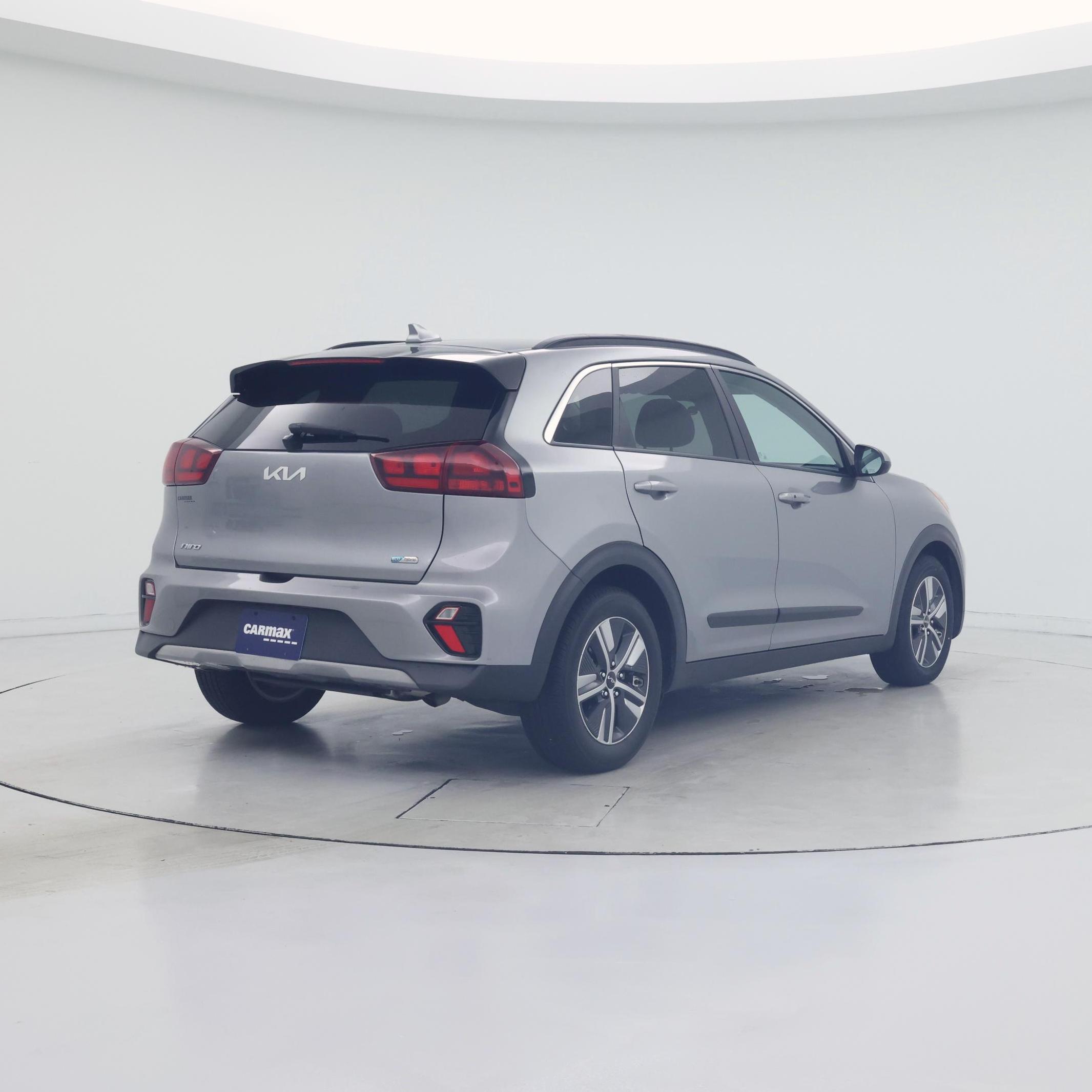 Thumbnail: 2022 Kia Niro - 8