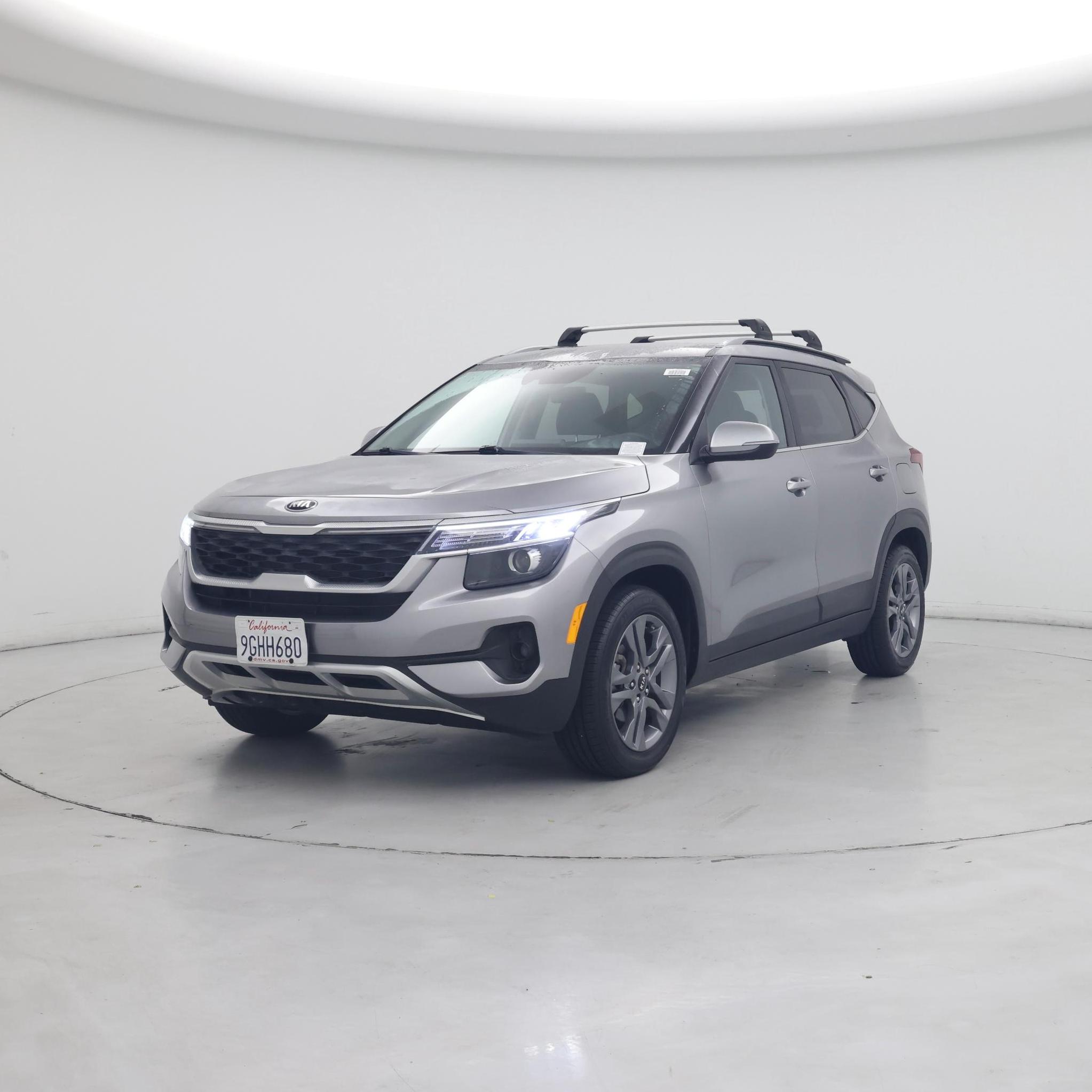 Thumbnail: 2021 Kia Seltos - 4