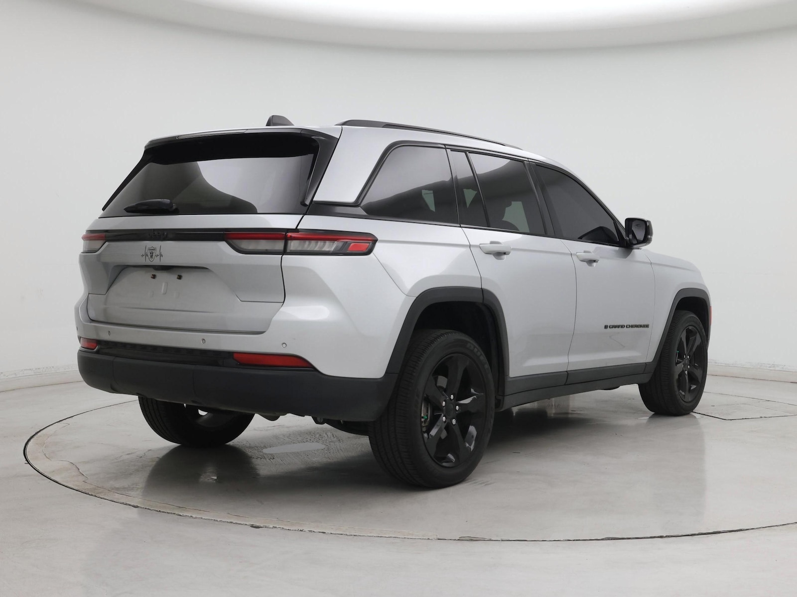 2024 Jeep Grand Cherokee Altitude - Photo 9