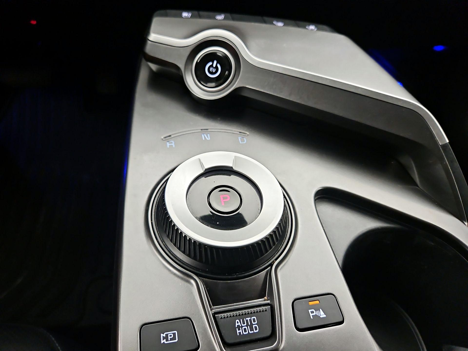 Thumbnail: 2023 Kia EV6 - 18