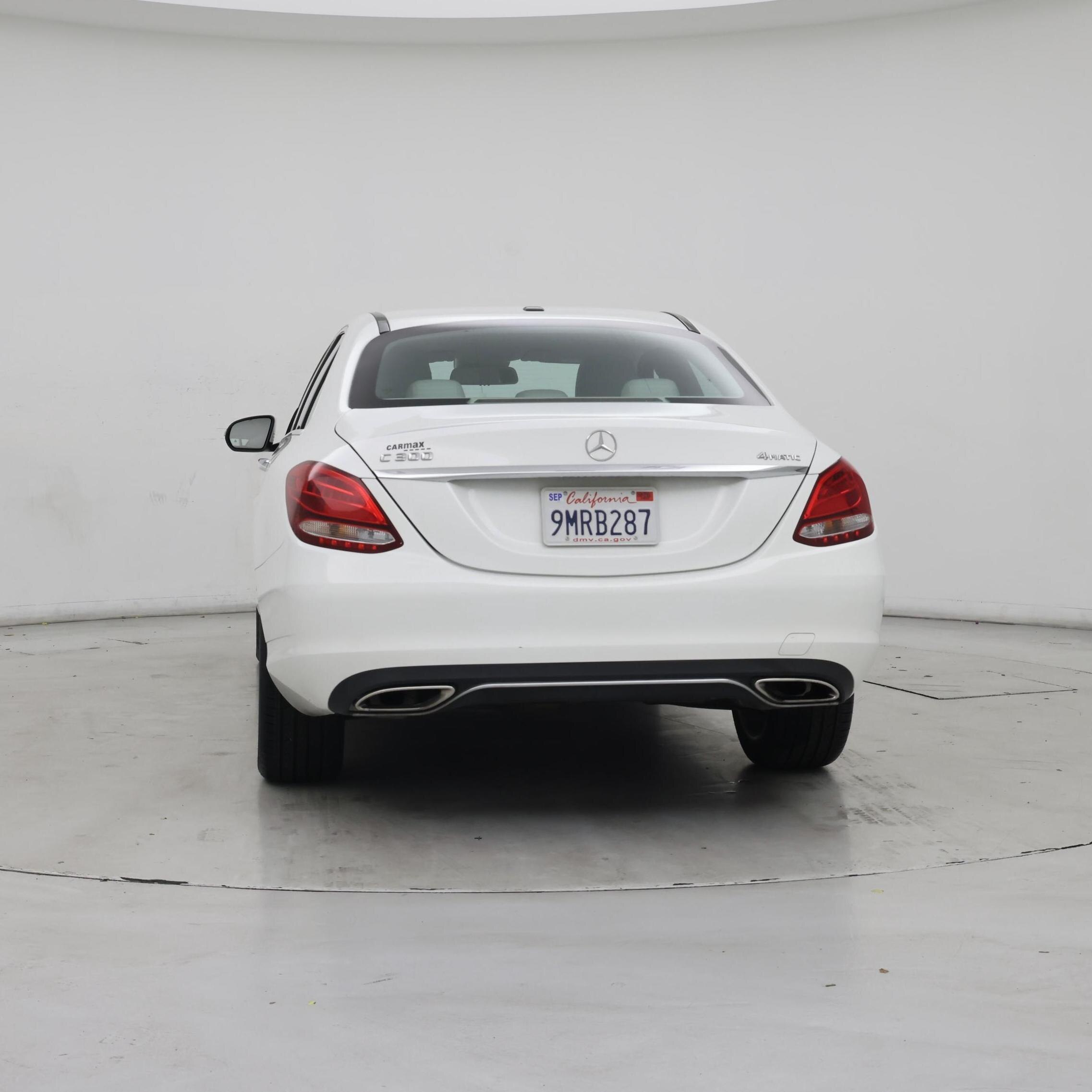Thumbnail: 2016 Mercedes-Benz C-Class - 6
