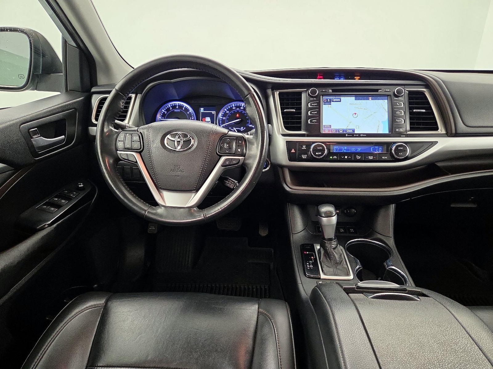 2019 Toyota Highlander XLE - Photo 11