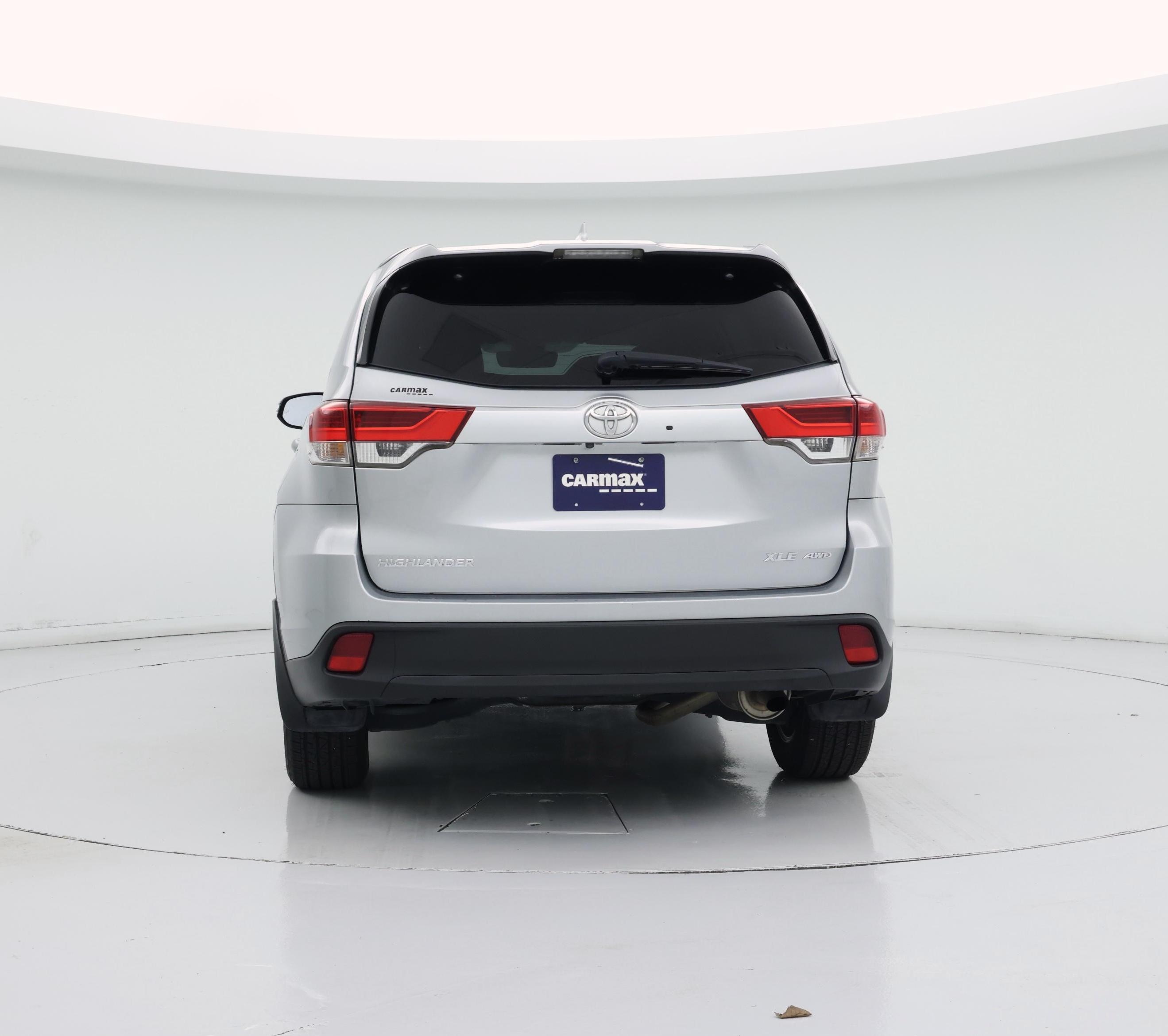 Thumbnail: 2019 Toyota Highlander - 6