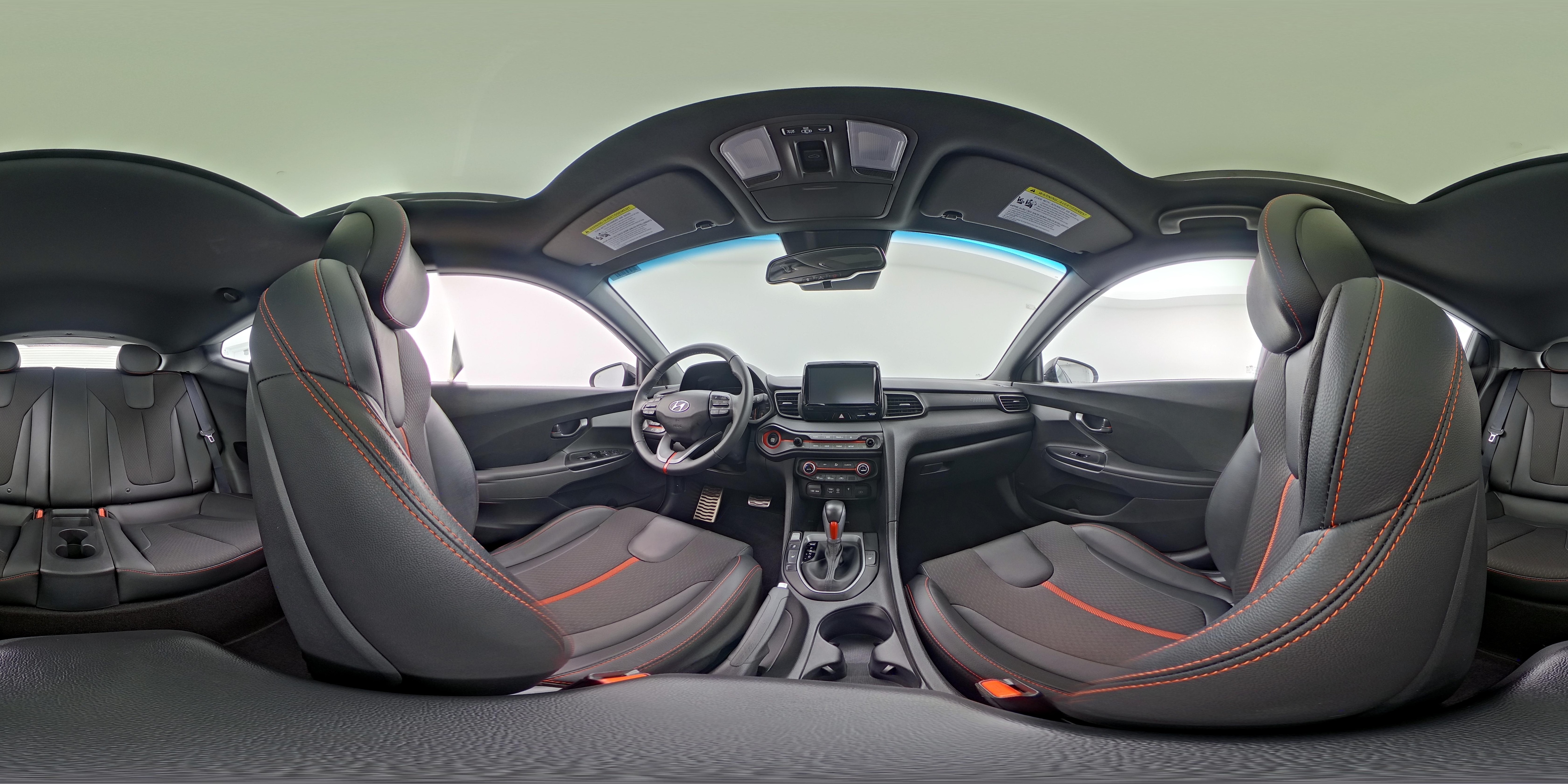2020 Hyundai Veloster Base - Photo 25