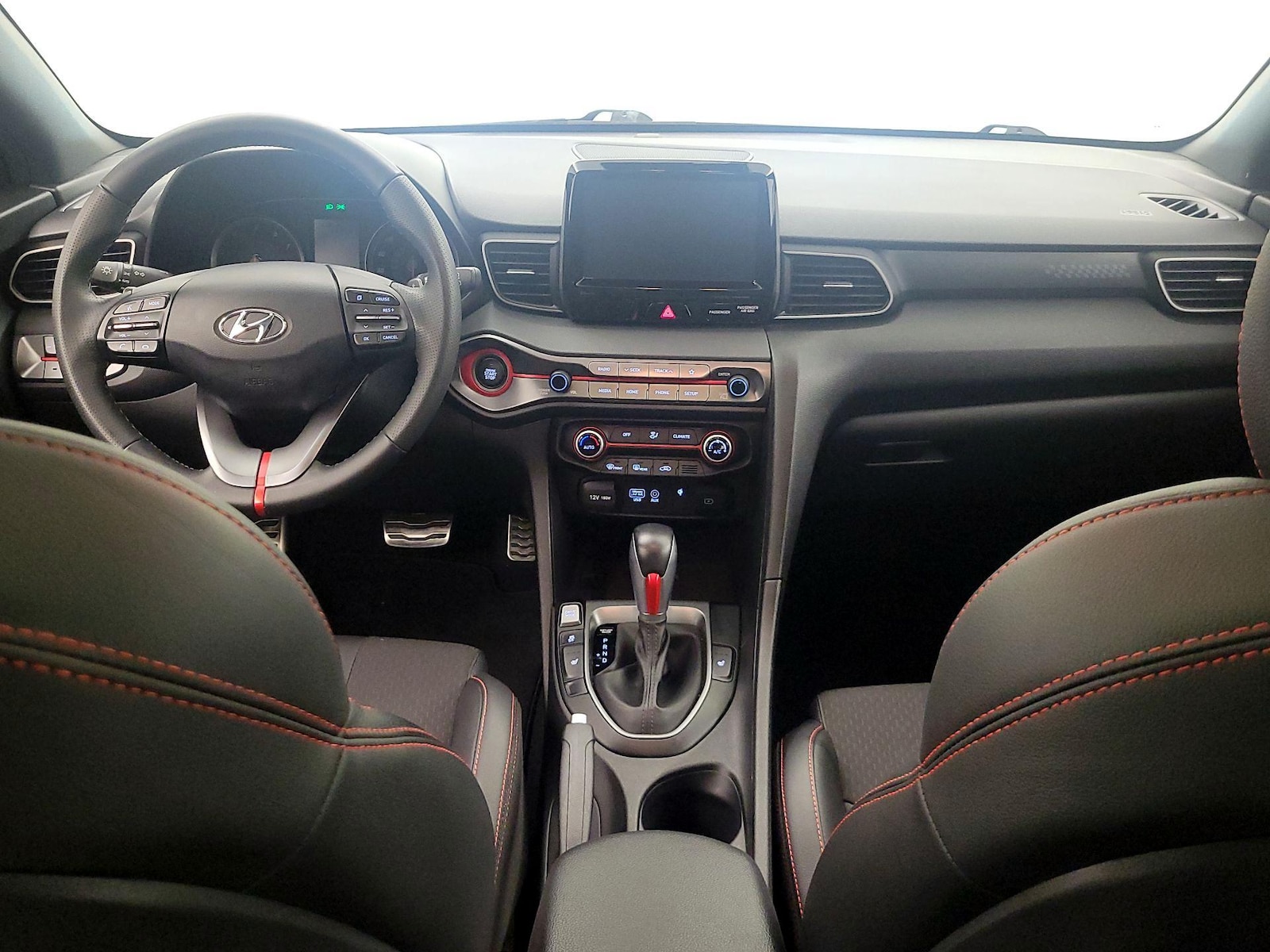 2020 Hyundai Veloster Base - Photo 10