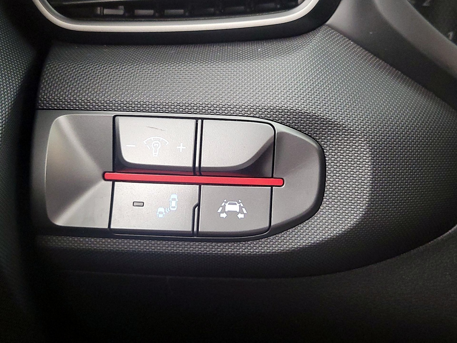 2020 Hyundai Veloster Base - Photo 14