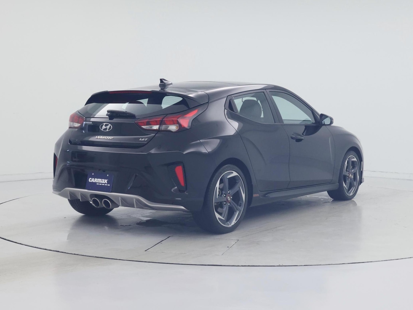 2020 Hyundai Veloster Base - Photo 9