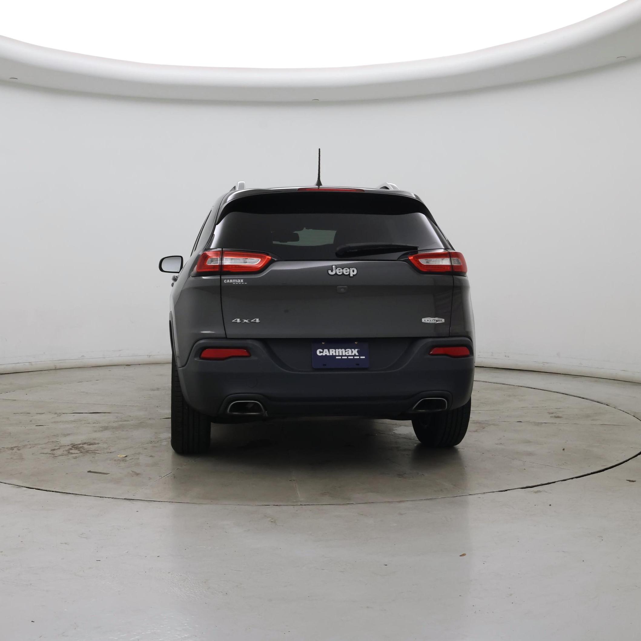 Thumbnail: 2018 Jeep Cherokee - 6