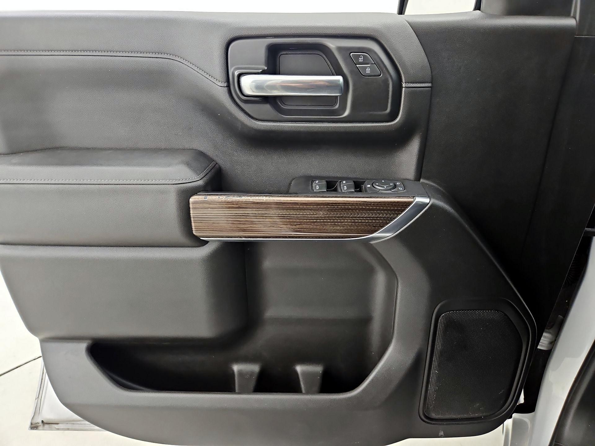 Thumbnail: 2019 Chevrolet Silverado 1500 - 12