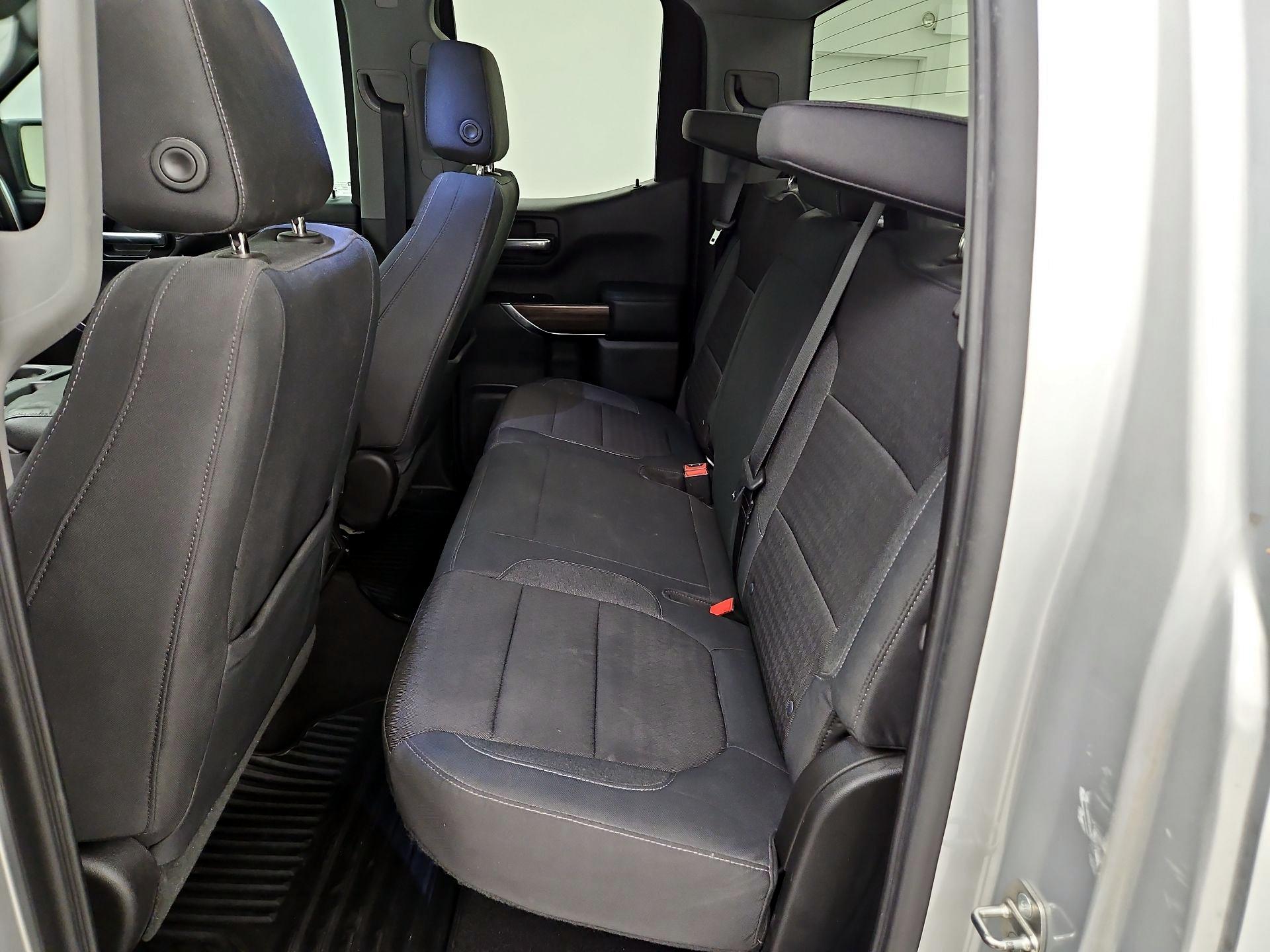 Thumbnail: 2019 Chevrolet Silverado 1500 - 19