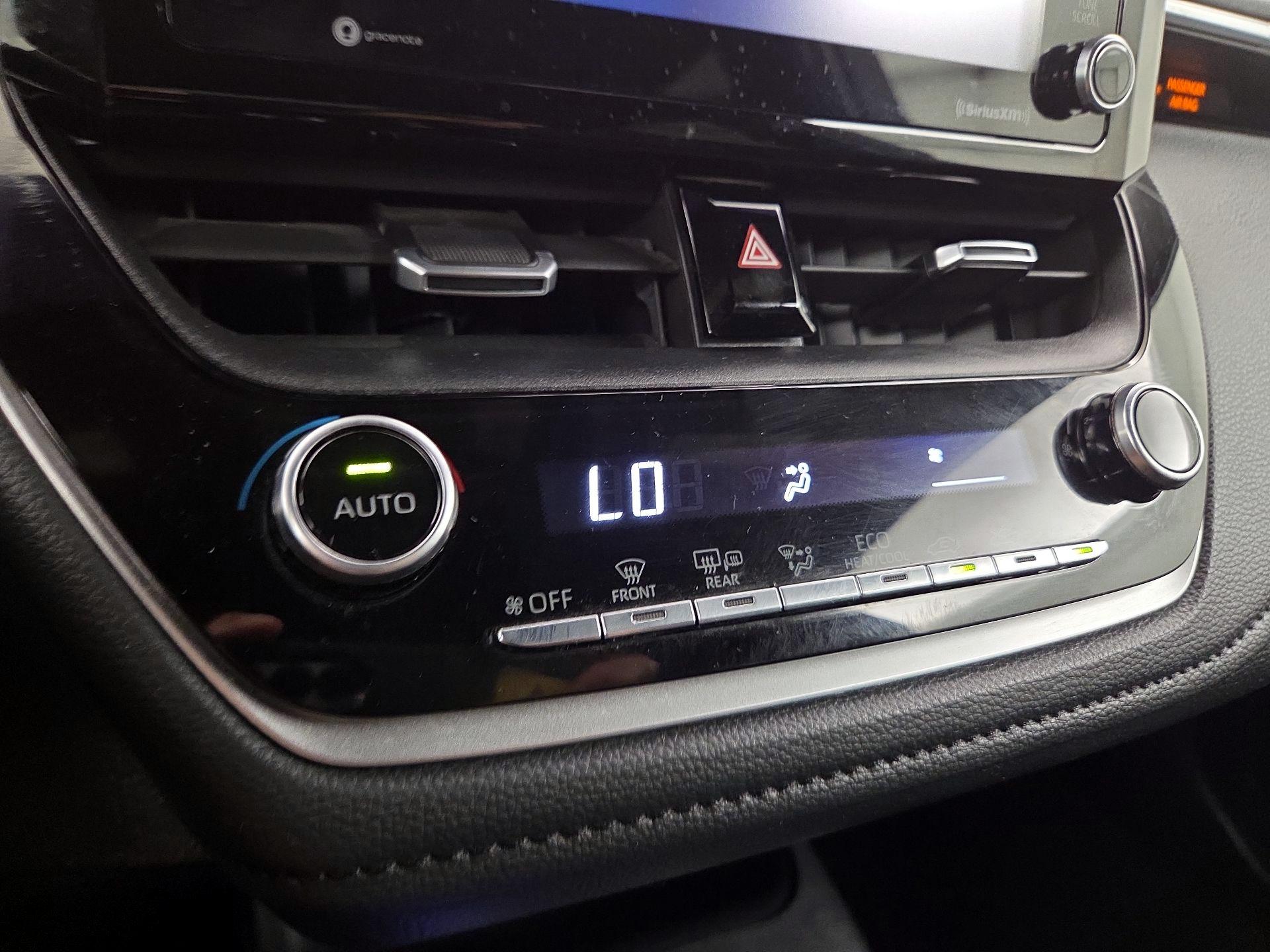 Thumbnail: 2021 Toyota Corolla - 16