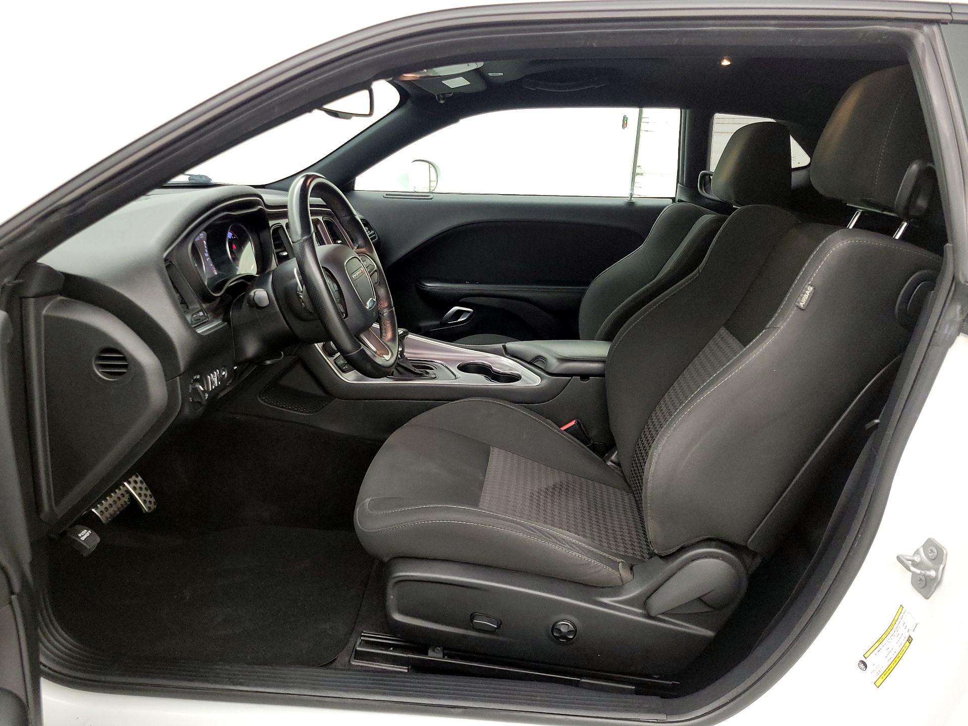 Thumbnail: 2019 Dodge Challenger - 11