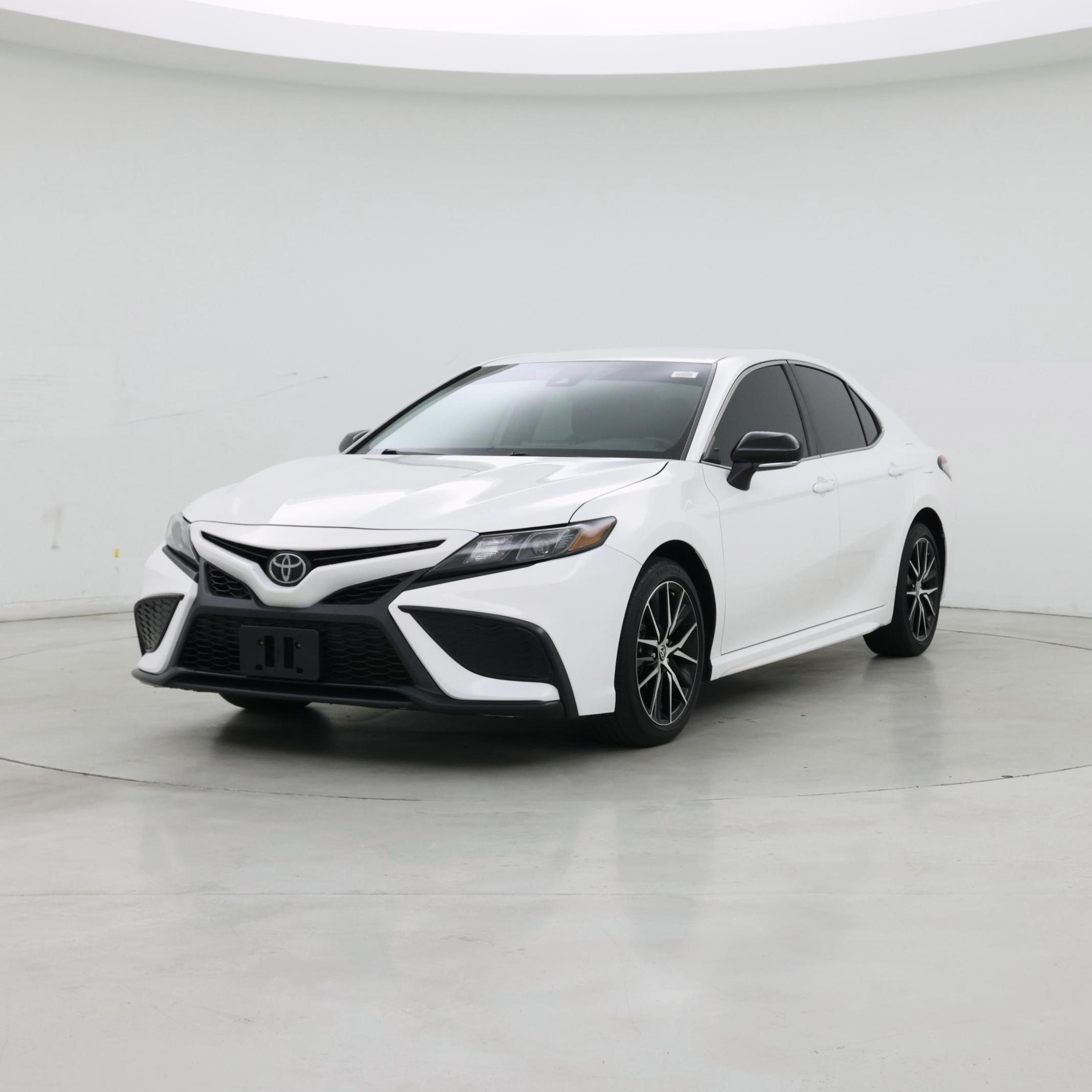 Thumbnail: 2024 Toyota Camry - 4
