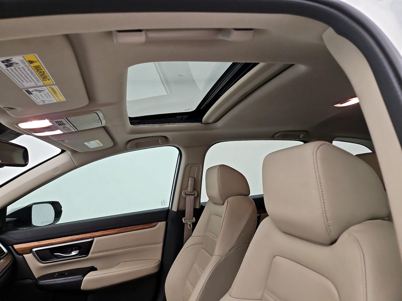 Sunroof(s) & Overhead Airbags