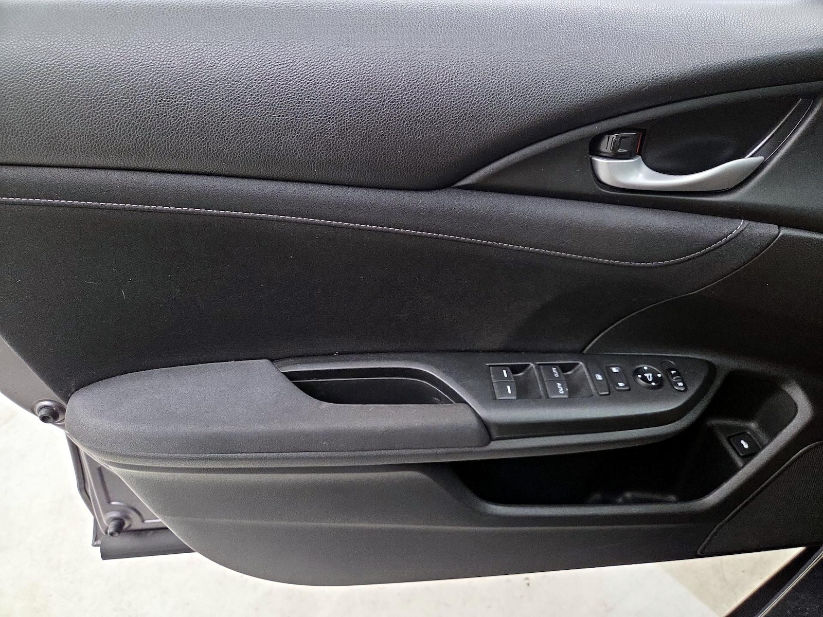 2021 Honda Insight EX - Photo 13