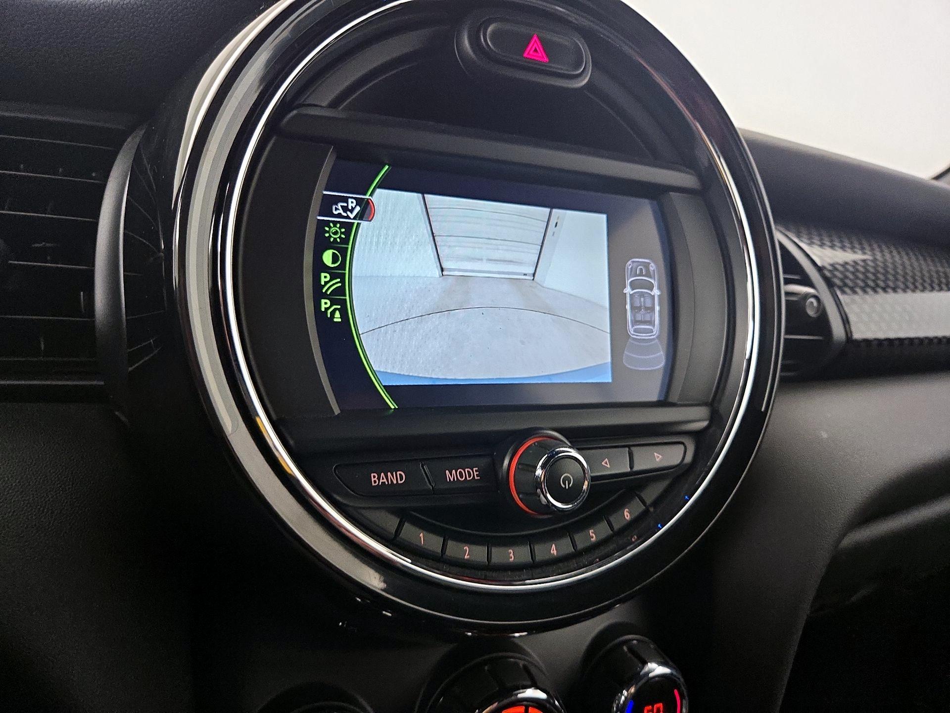 Thumbnail: 2017 MINI Cooper - 14