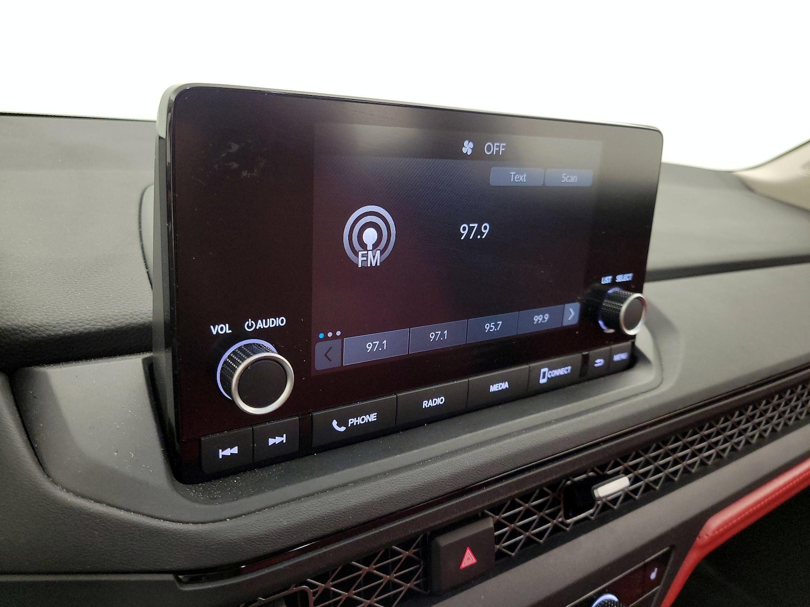 2024 Honda Accord EX - Photo 15
