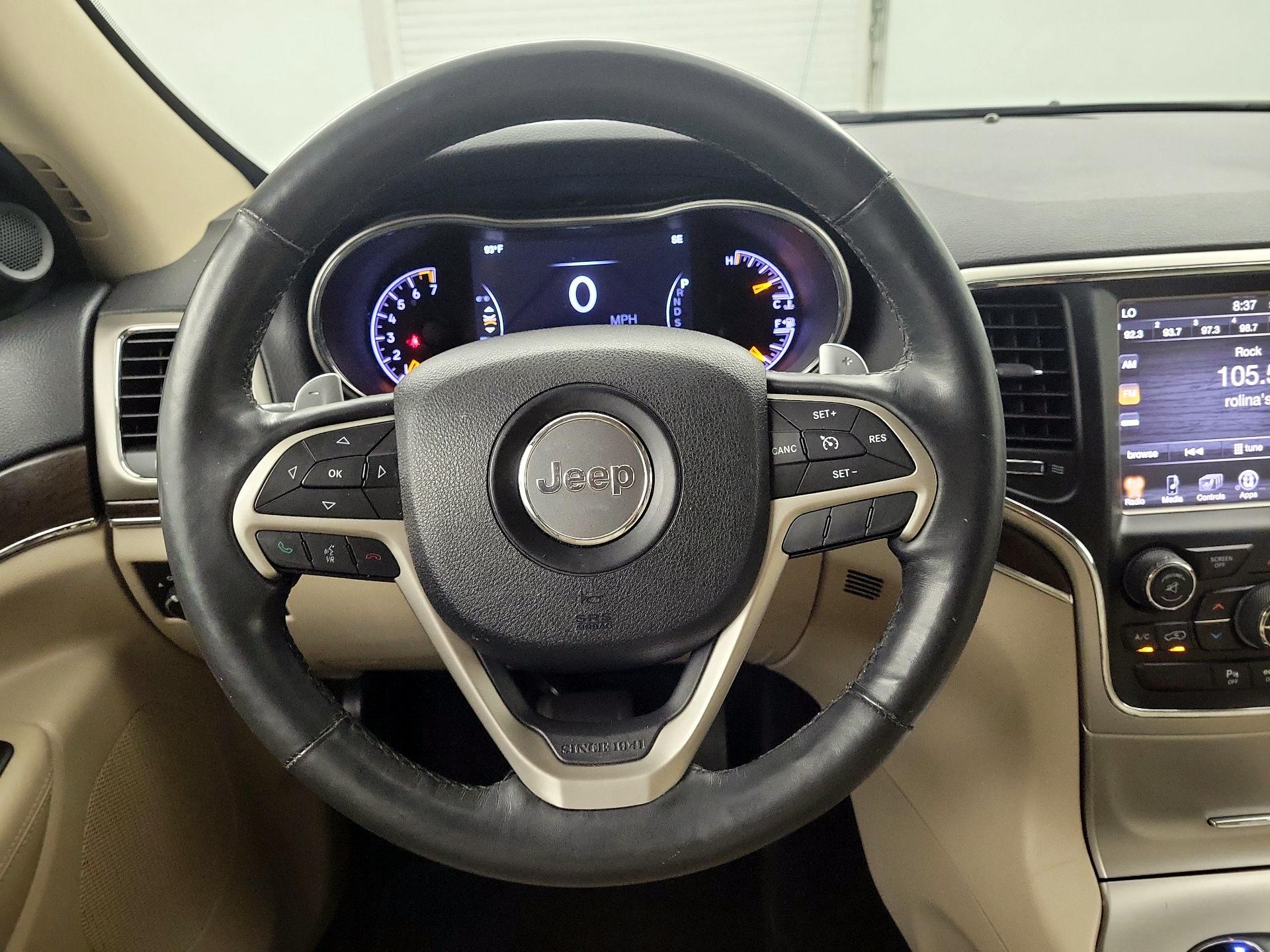 Thumbnail: 2015 Jeep Grand Cherokee - 10
