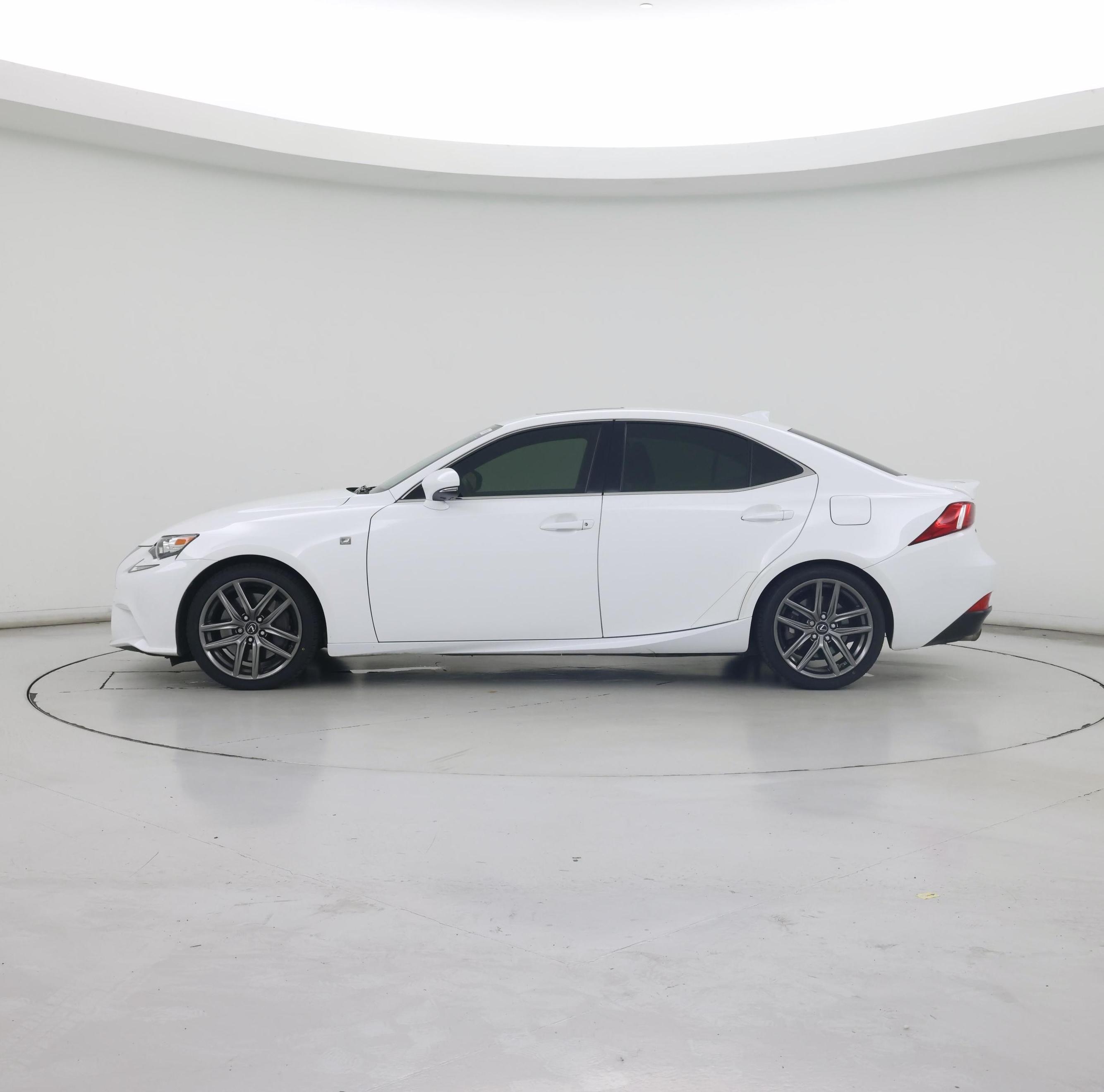 Thumbnail: 2015 Lexus IS - 3